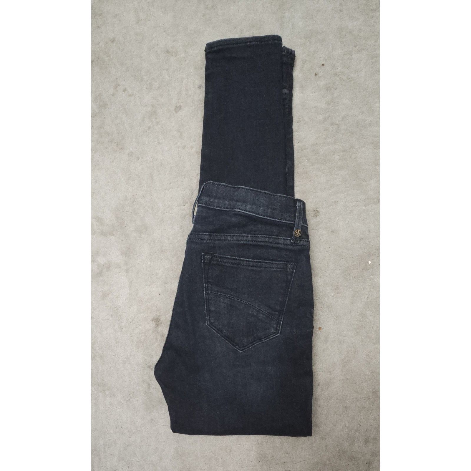 Other Driftwood Marilyn Boho Embroidered FLoral Dark Wash Jeans 26 Size 26" / US 2 / IT 38 - 8 Thumbnail
