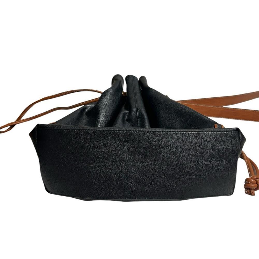 Designer Faux Leather Drawstring Crossbody Bag Size ONE SIZE - 6 Thumbnail