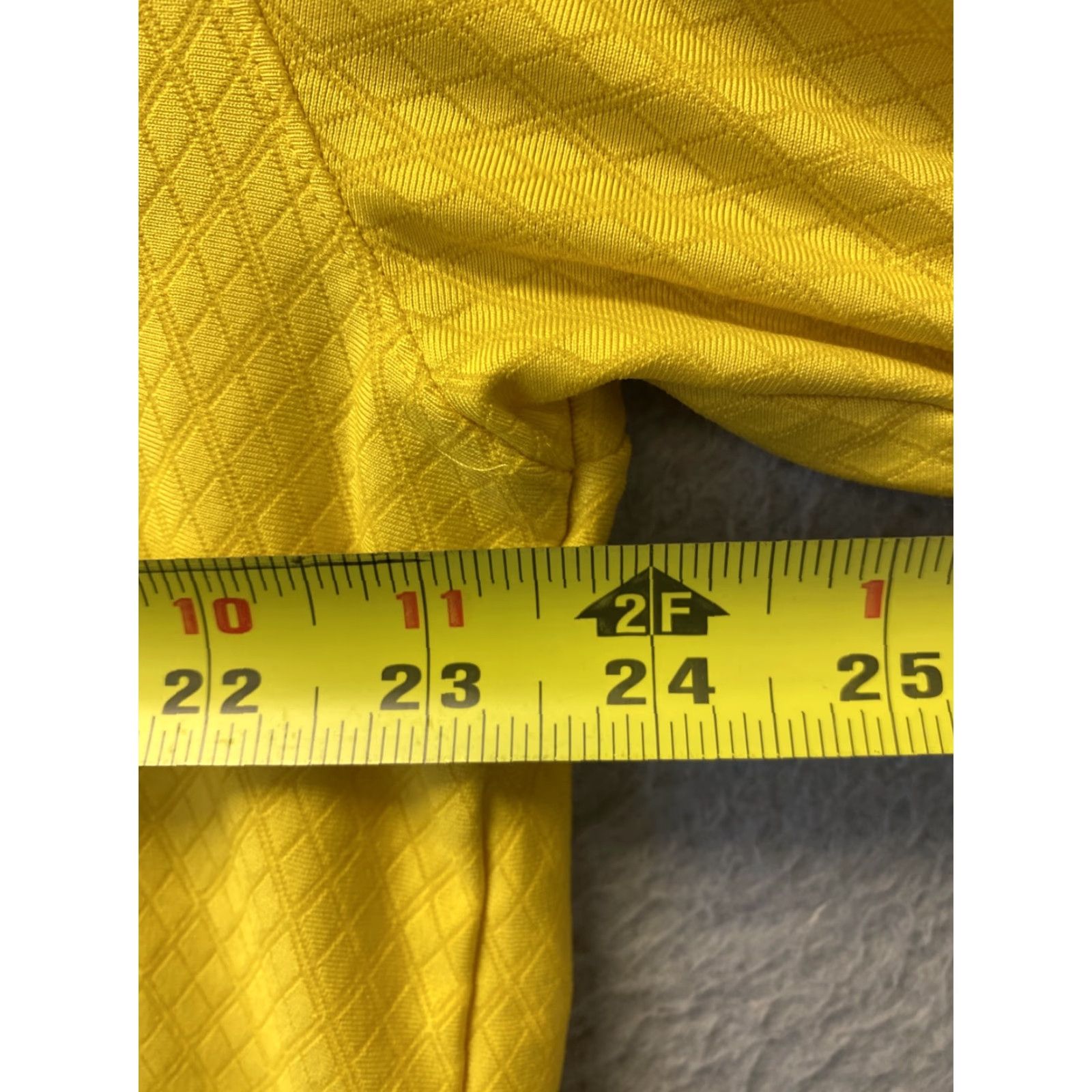 Under Armour Under Armour Polo Golf XL Men's Adult Short Sleeve Yellow Polyester 111-26 / 111-26 Golf Nike Product Line Blue? Size US XL / EU 56 / 4 - 4 Thumbnail
