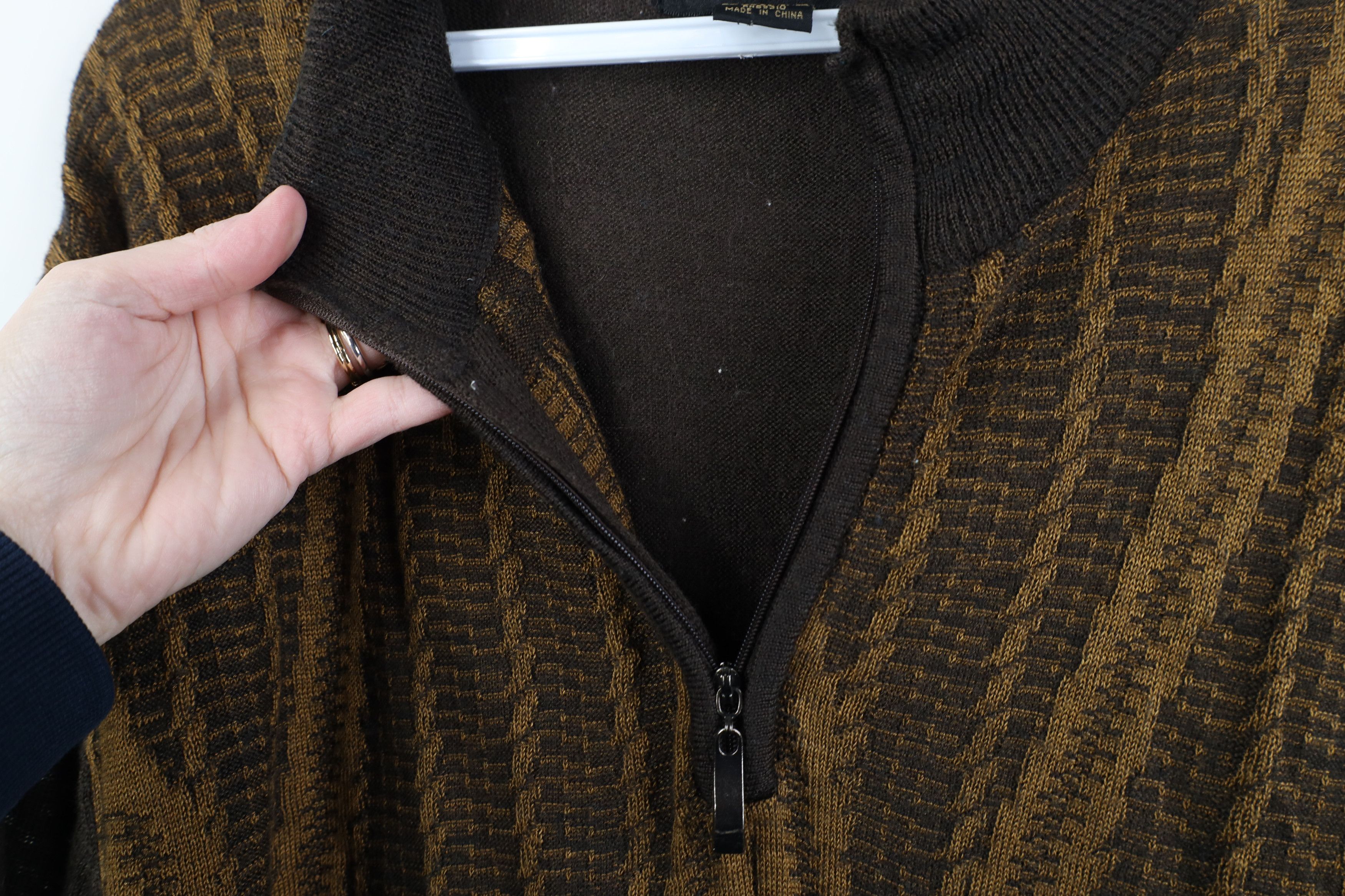 Vintage Vintage 90s Coogi Style Knit 1/4 Half Zip Sweater Earth Tone Size US L / EU 52-54 / 3 - 4 Thumbnail