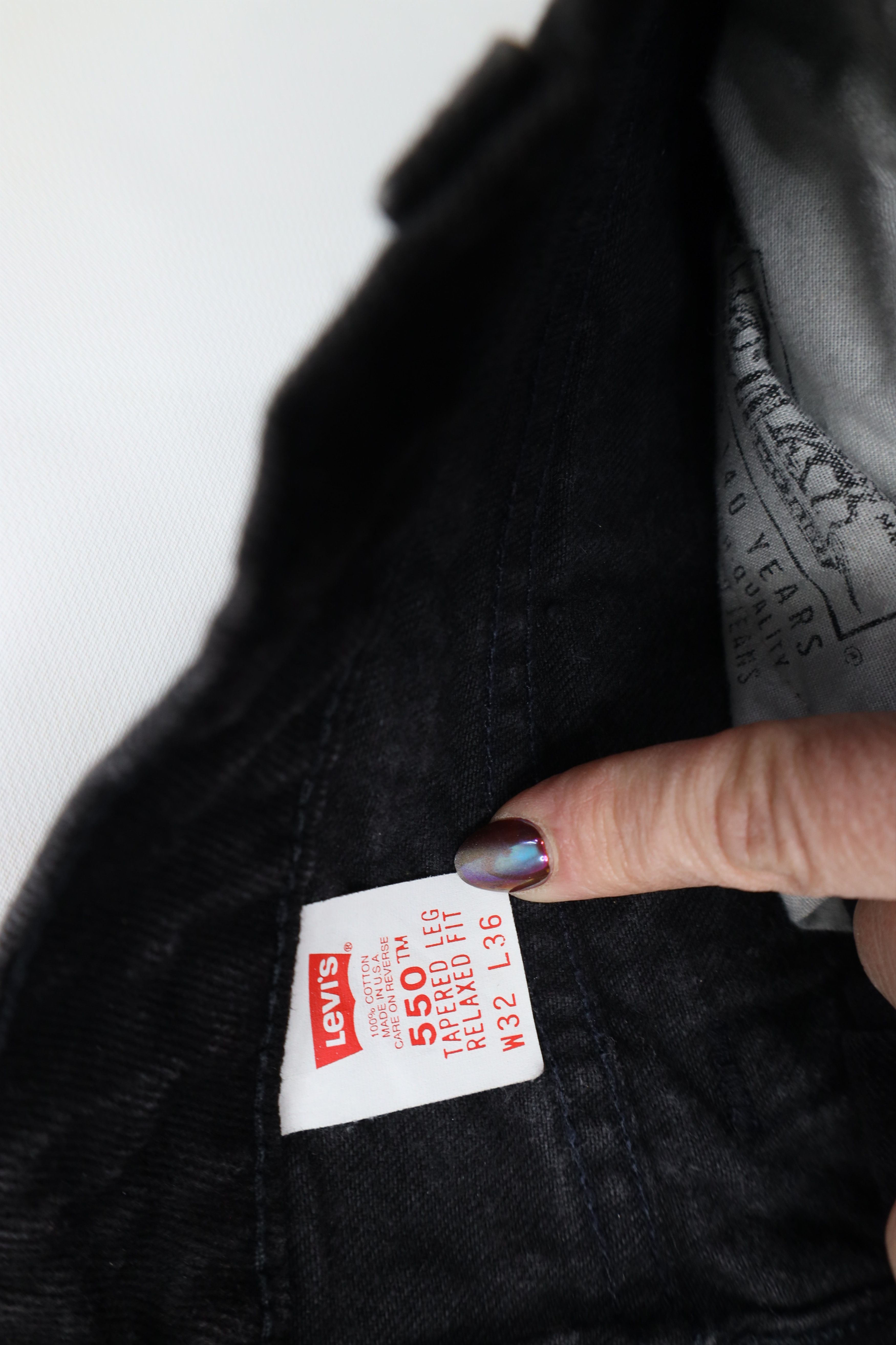 Levi's Vintage 90s Levis Relaxed Tapered Leg Denim Jeans Black USA Size US 32 / EU 48 - 8 Thumbnail