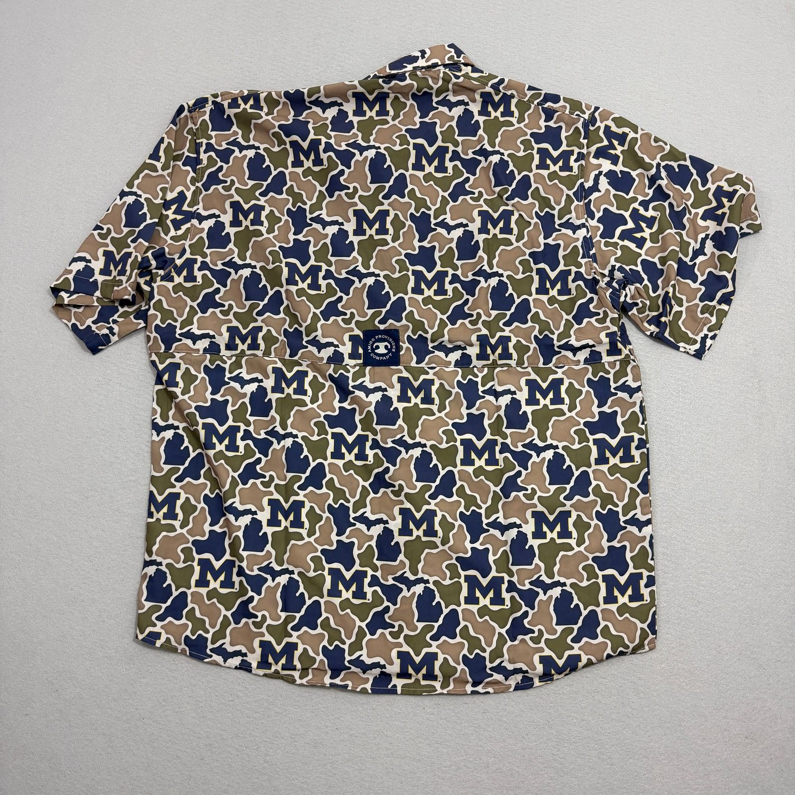 Vintage Amigo Provisions Michigan Wolverines Camo Shirt Men's XL NEW Size US XL / EU 56 / 4 - 9 Thumbnail