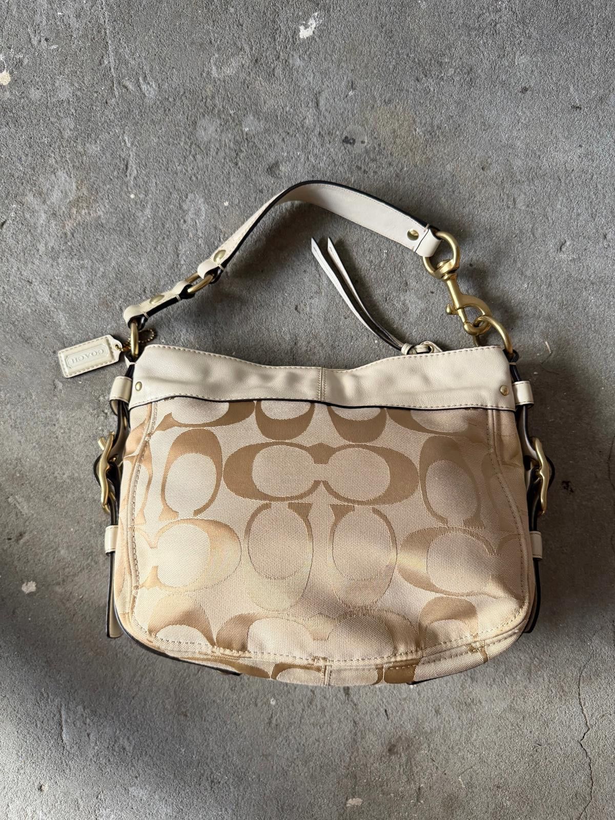 Coach Coach Signature Zoe Hobo Shoulder Bag Beige/White Size ONE SIZE - 7 Thumbnail