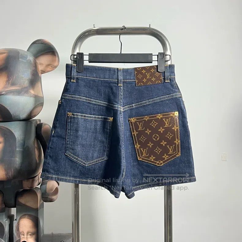 Louis Vuitton Louis Vuitton Leather presbyopic shorts Size US 34 / EU 50 - 2 Thumbnail