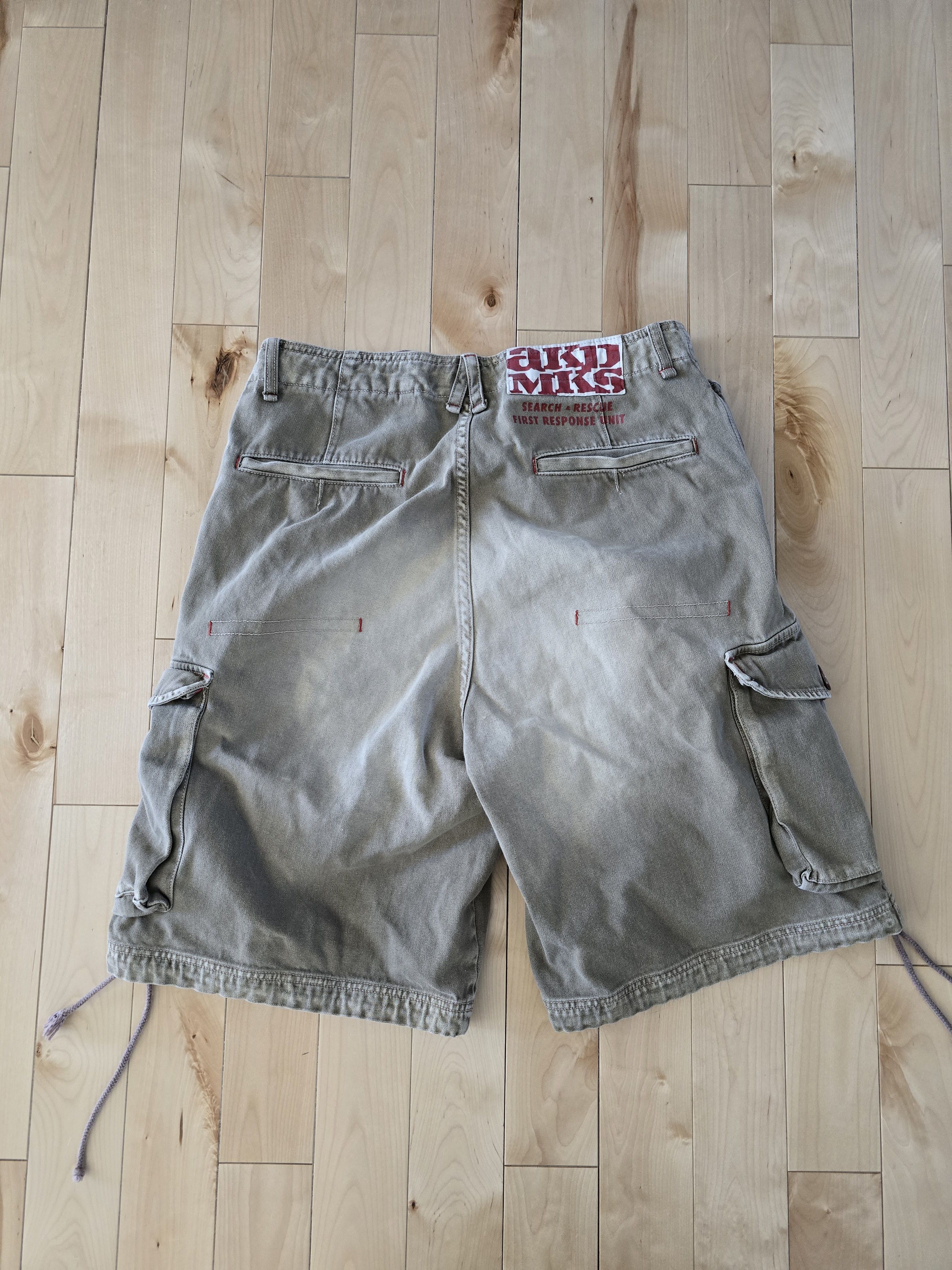 Akademiks Vintage Akademiks Oversized Shorts Size US 34 / EU 50 - 4 Thumbnail