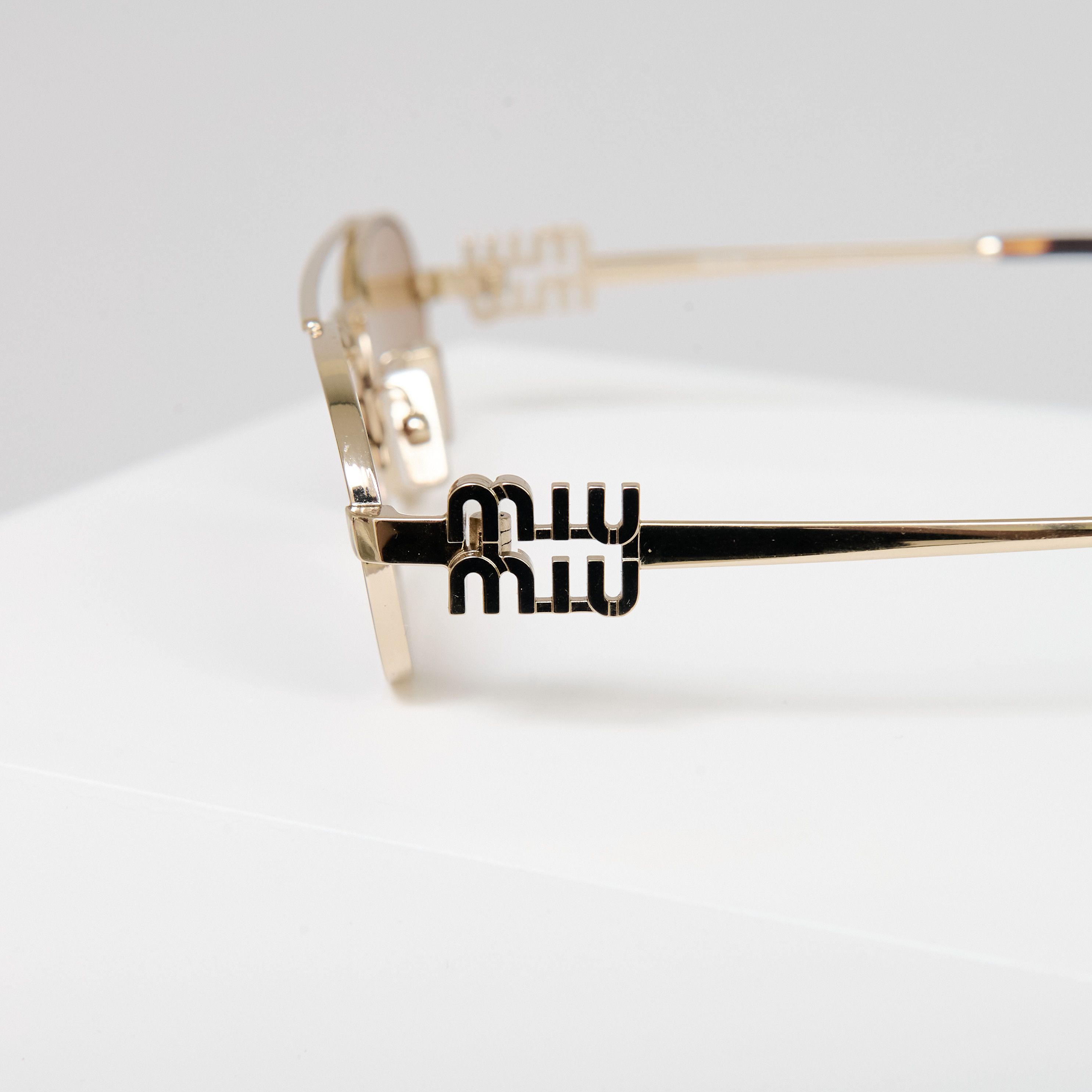 Miu Miu MIU MIU 0MU 54ZS ZVN70D Size ONE SIZE - 3 Thumbnail