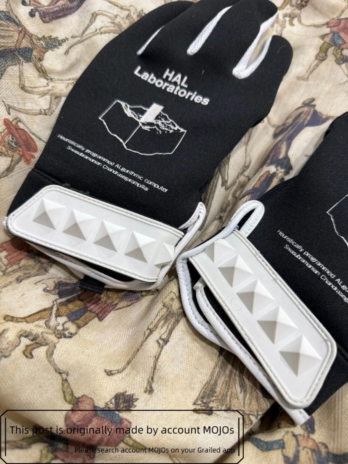Undercover Undercover Hal Laboratories Rivet Gloves Black Size ONE SIZE - 3 Thumbnail