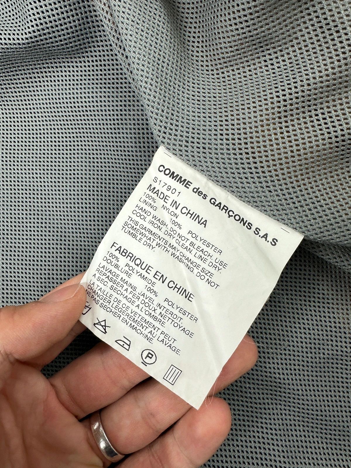 Comme des Garcons CDG Shirt SS2009 Yellow & Blue Block Nylon Hooded Jacket Size US S / EU 44-46 / 1 - 16 Thumbnail