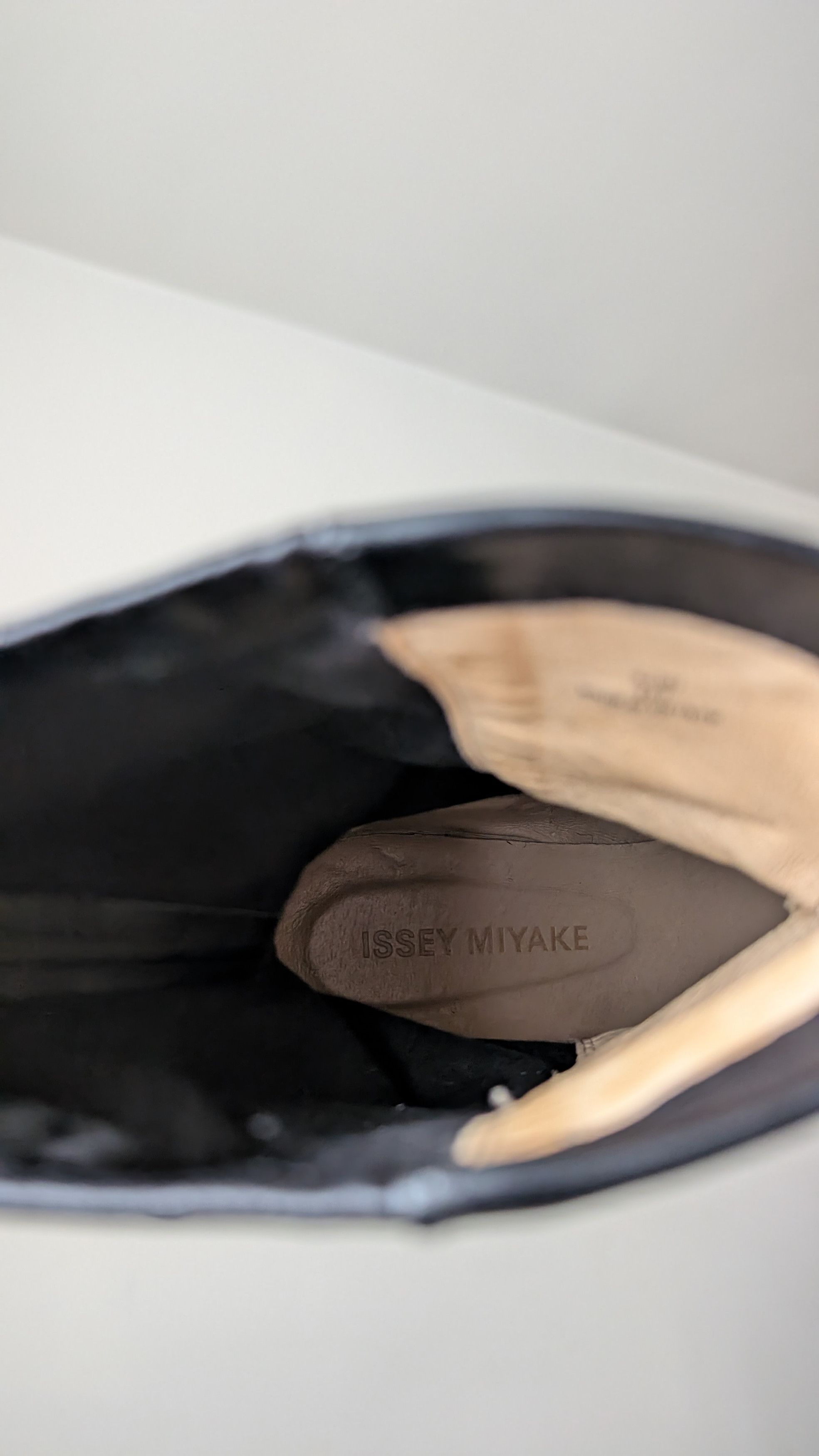Issey Miyake Rare Issey Miyake Leather In Heel Boots Size US 8 / IT 38 - 9 Thumbnail