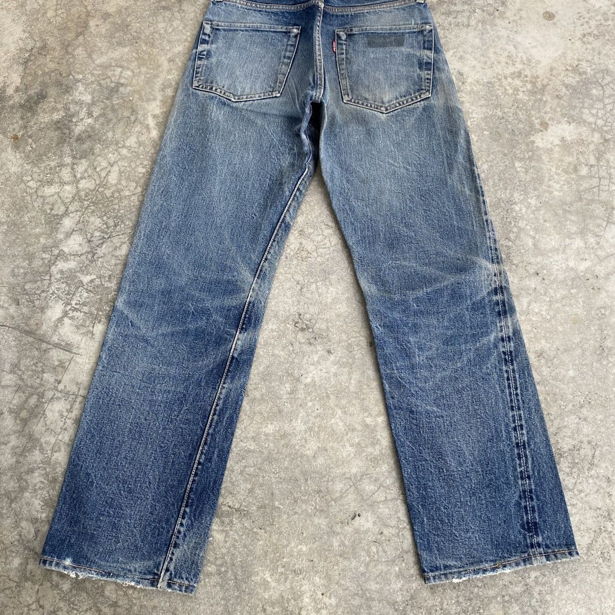 Denime Vintage 90’s Denime Faded Blue Distressed Selvedge Jeans Size US 29 - 13 Thumbnail