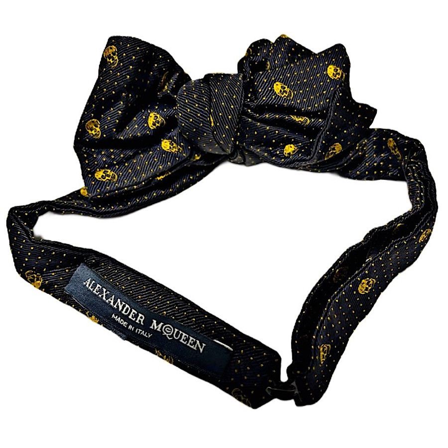 Alexander McQueen Authentic Alexander McQueen Silk Skull Bow Tie Size ONE SIZE - 1 Thumbnail
