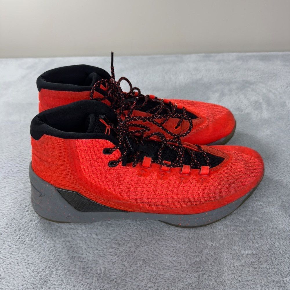 Under Armour Under Armour Curry 3 Bolt Orange Athletic Shoes Men’s Size Size US 13 / EU 46 - 6 Thumbnail