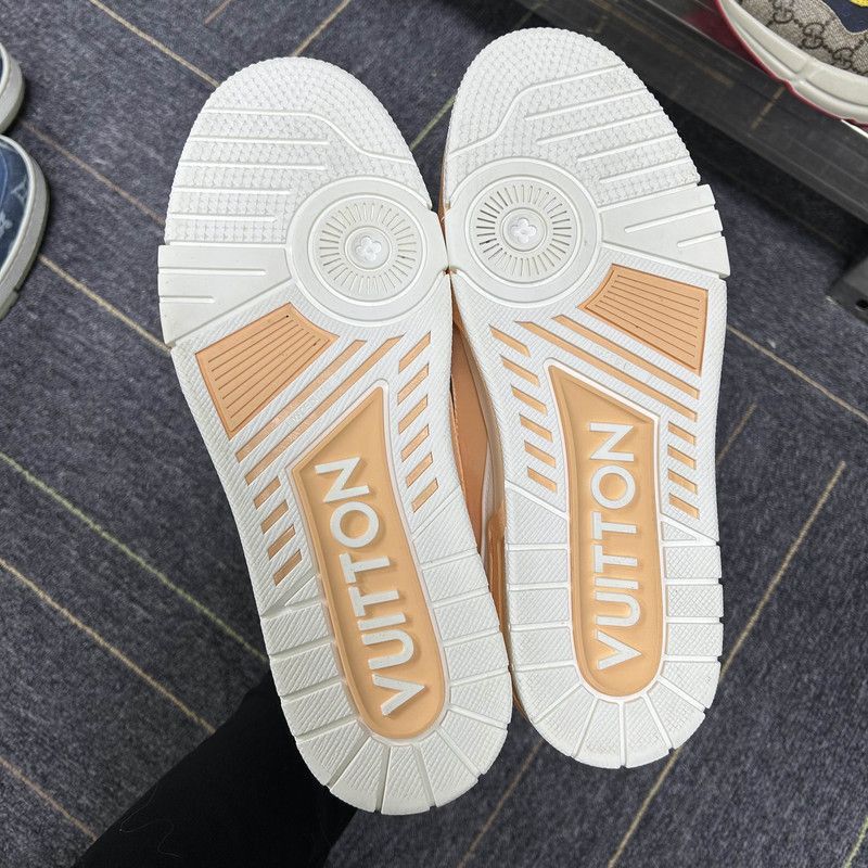 Louis Vuitton Louis Vuitton Trainer Low Top Sneakers in Orange -2505 Size US 8 / IT 38 - 4 Thumbnail