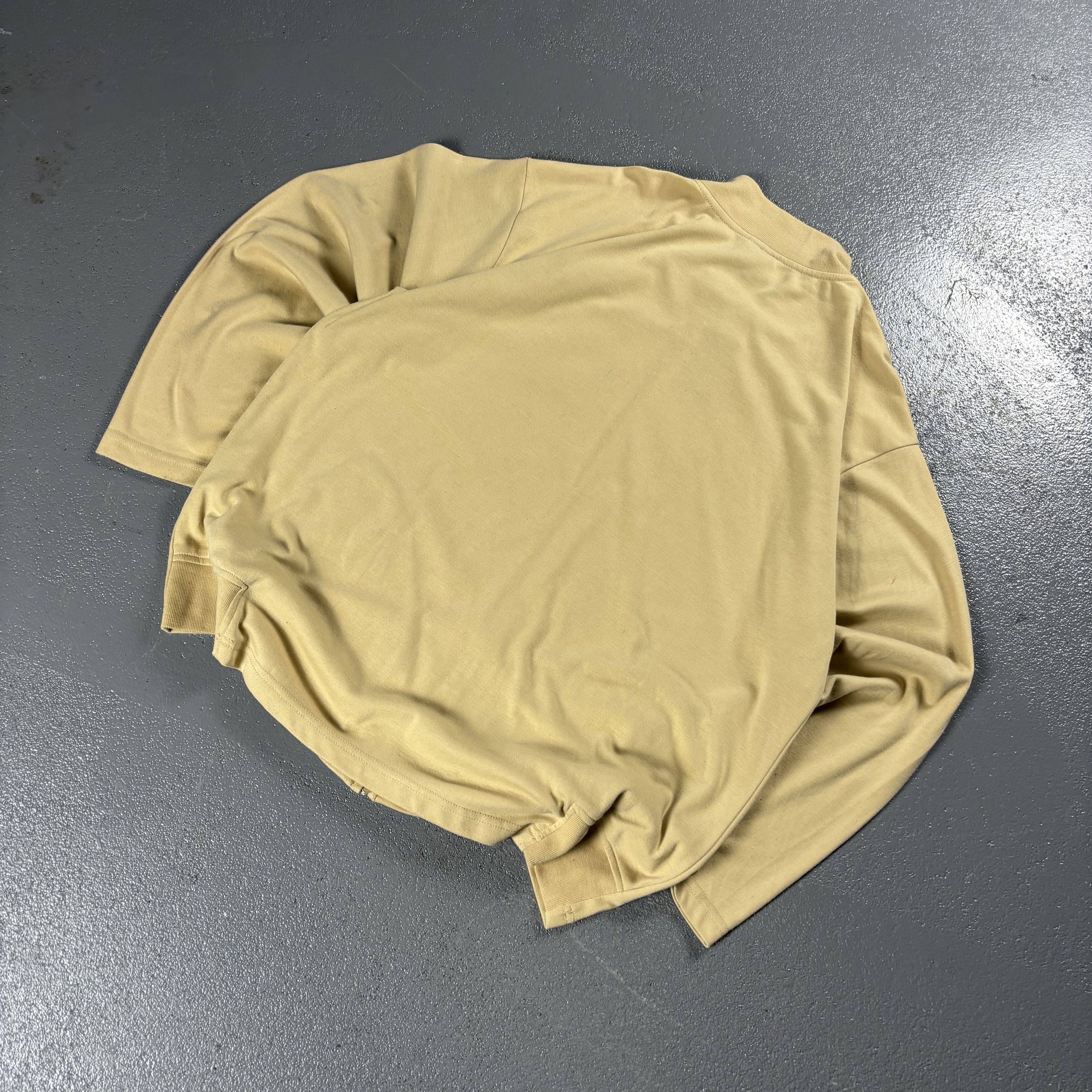 Other Emirates Sweater Size US XL / EU 56 / 4 - 3 Thumbnail