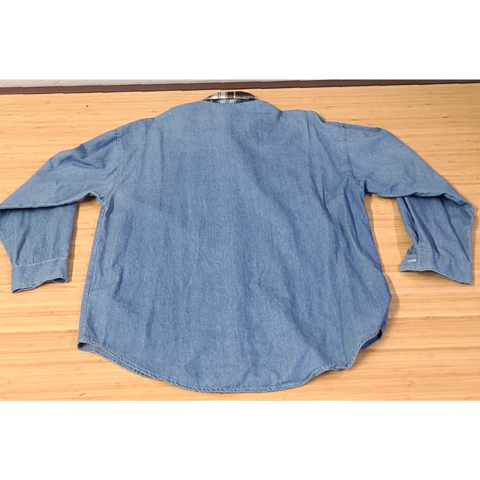 Denime VINTAGE Top Line USA Denim Button-Up Long Sleeve M Blue Embroidered Looney Tunes Collared Plaid Women Size M / US 6-8 / IT 42-44 - 4 Thumbnail