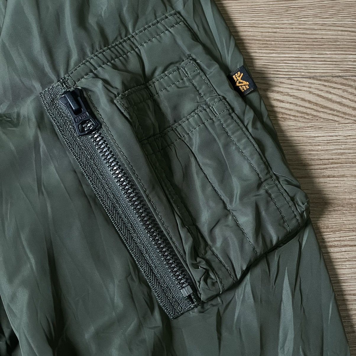 Alpha Industries Alpha Industries MA-1 Green Bomber Jacket Size Small Size US M / EU 48-50 / 2 - 11 Thumbnail