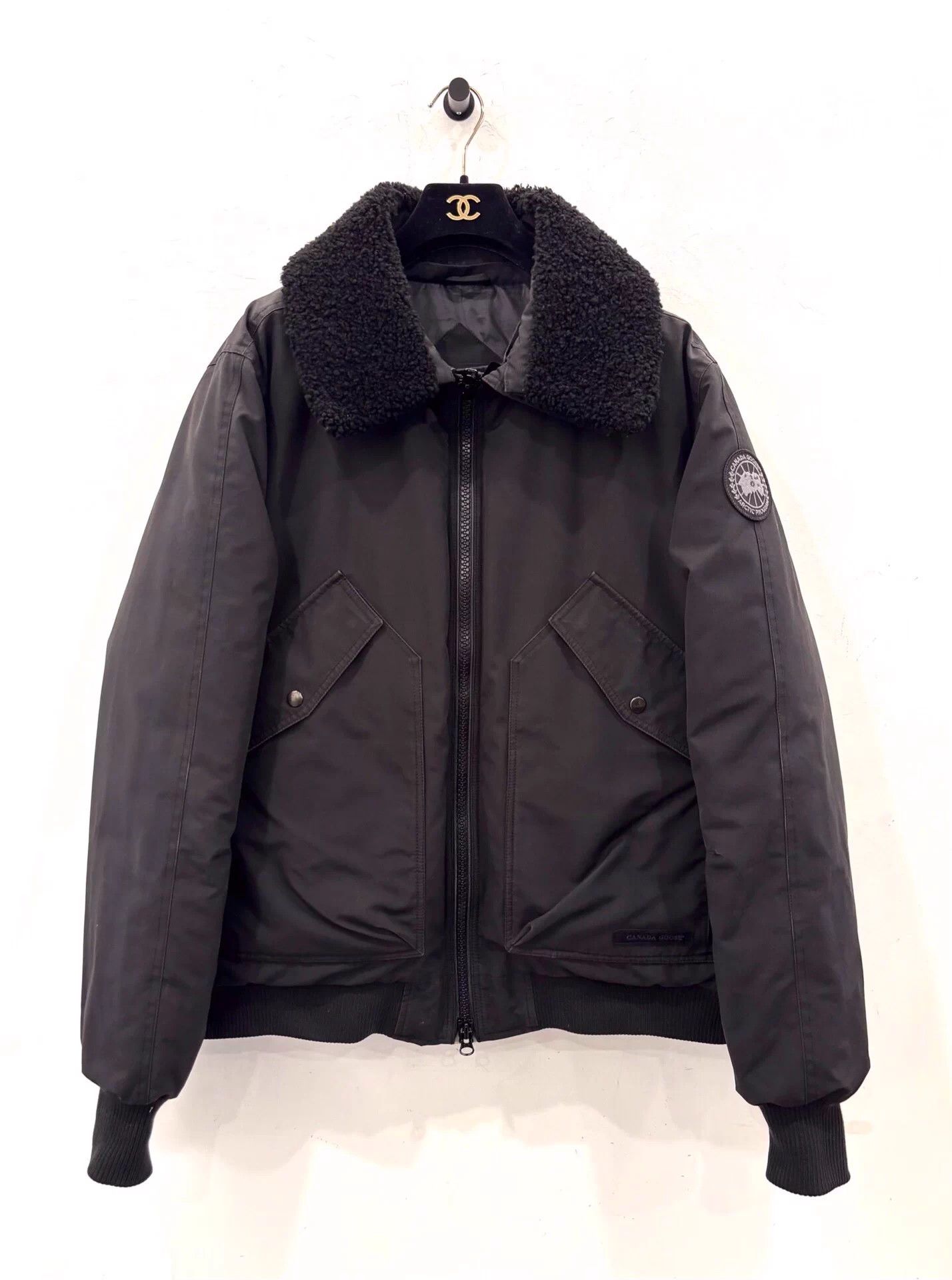 Canada Goose Canada Goose Bromley Men's Black Label Down Jacket XL Size US XL / EU 56 / 4 - 1 Thumbnail