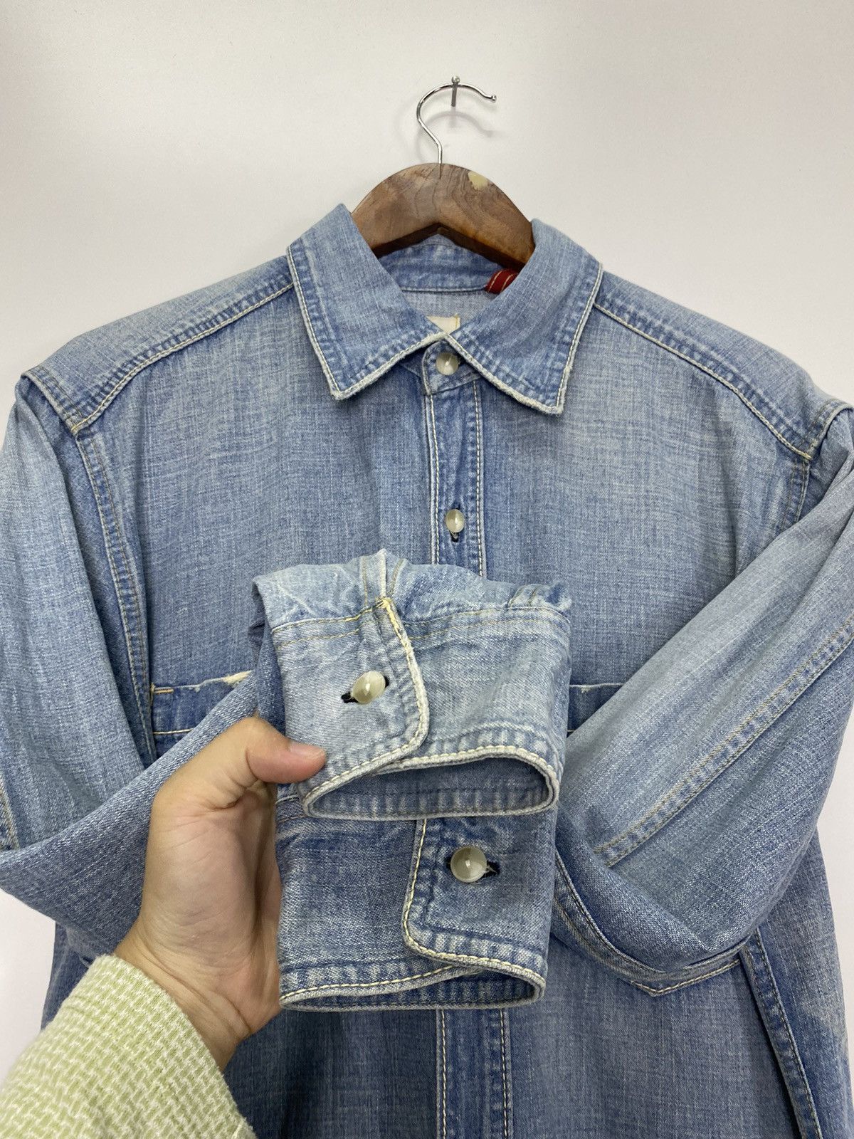 Levi's × Vintage Vintge Levis redloop button up Size US L / EU 52-54 / 3 - 10 Thumbnail