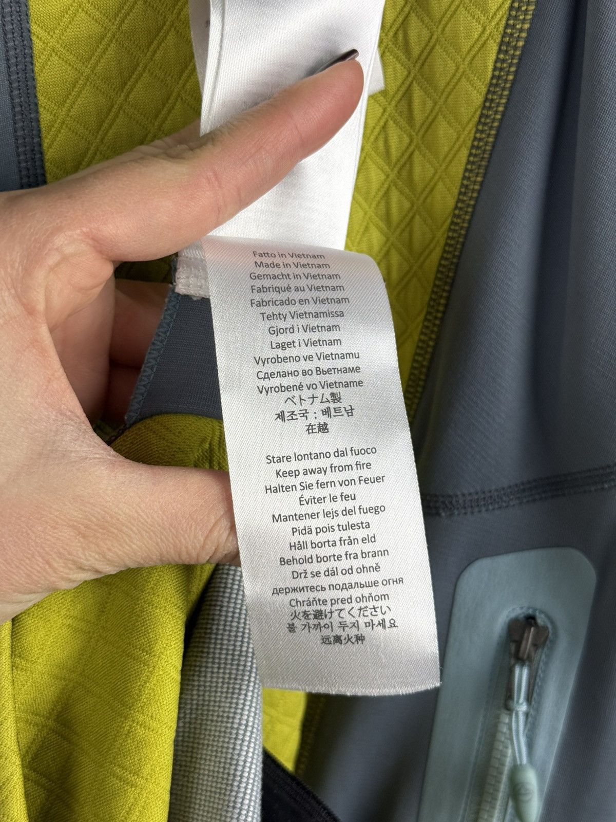 La Sportiva La Sportiva AW1718 Outdoor Hooded Dimension Vest Waistcoat Size US M / EU 48-50 / 2 - 15 Thumbnail
