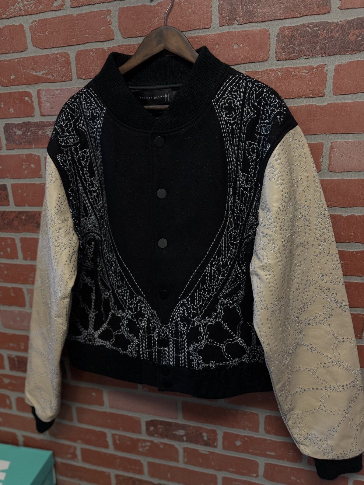 Who Decides War Who Decides War Jacket New W Tags Size XXL Size US XXL / EU 58 / 5 - 8 Thumbnail