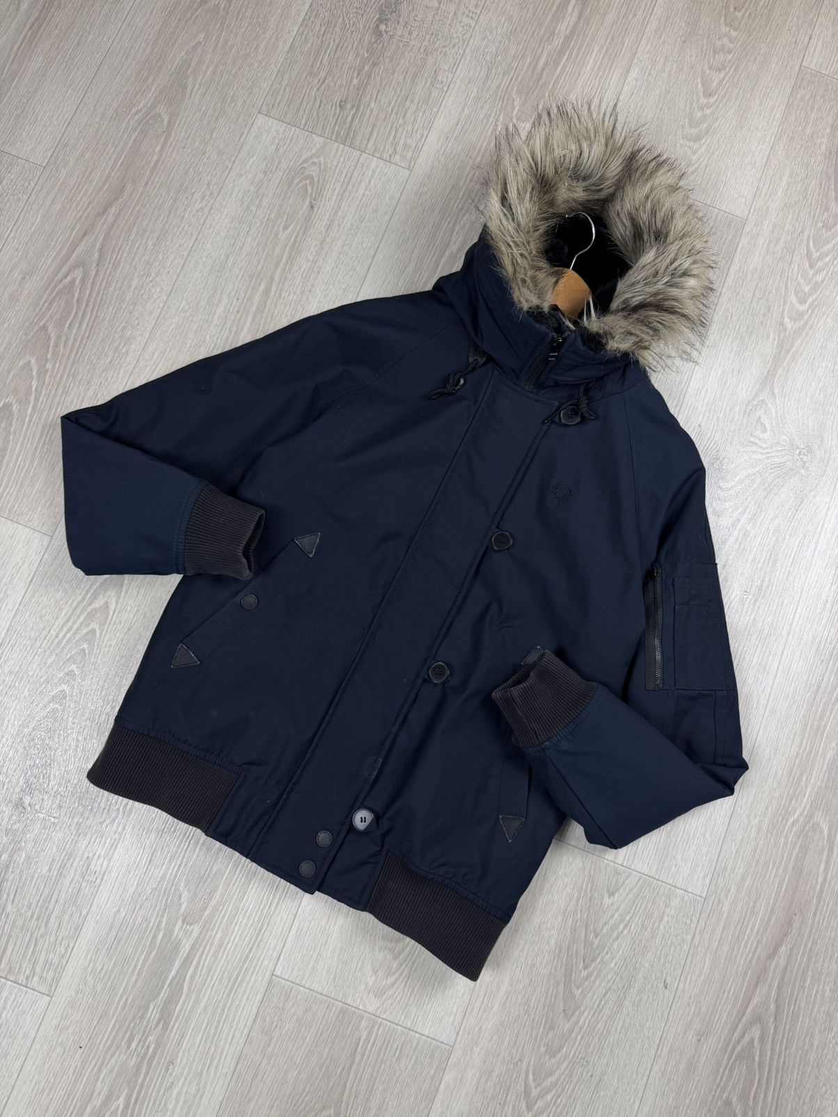 Fred Perry Fred Perry Women's Parker Jacket Navy Blue Size 8 Fur Hood Size M / US 6-8 / IT 42-44 - 3 Thumbnail
