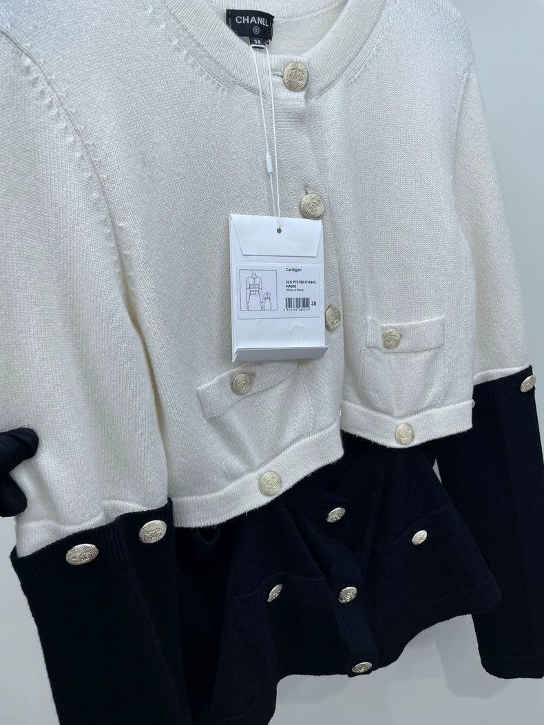 Chanel Chanel Black and White Knit Cardigan -2505 Size US M / EU 48-50 / 2 - 3 Thumbnail