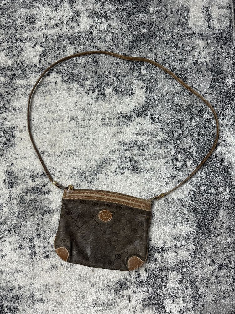 Gucci Gucci Vintage Shoulder Monogram Bag Size ONE SIZE - 1 Thumbnail