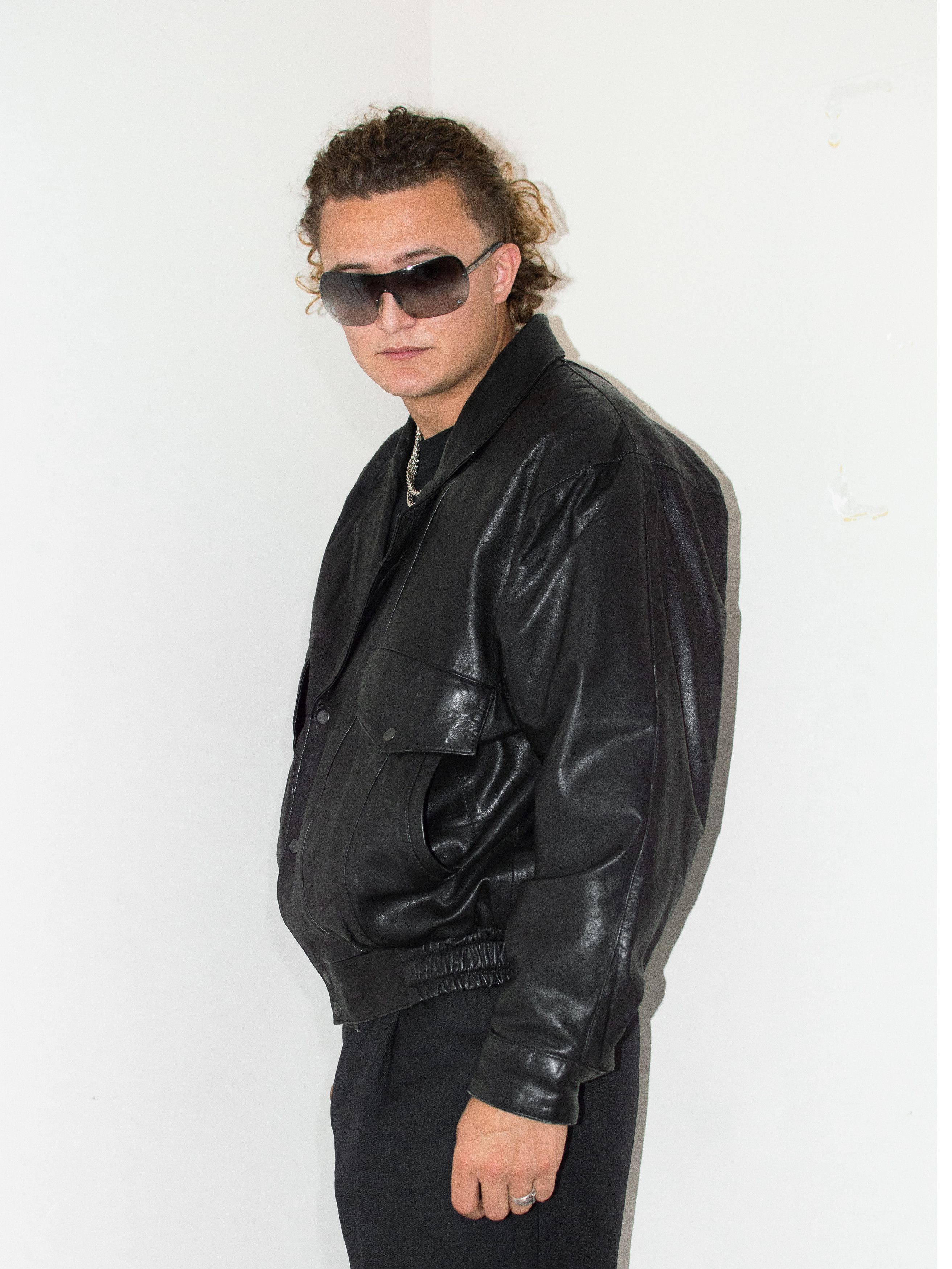 Designer × Japanese Brand × Vintage 90s Vintage Black faded real leather bomber jacket Size US XXL / EU 58 / 5 - 5 Thumbnail