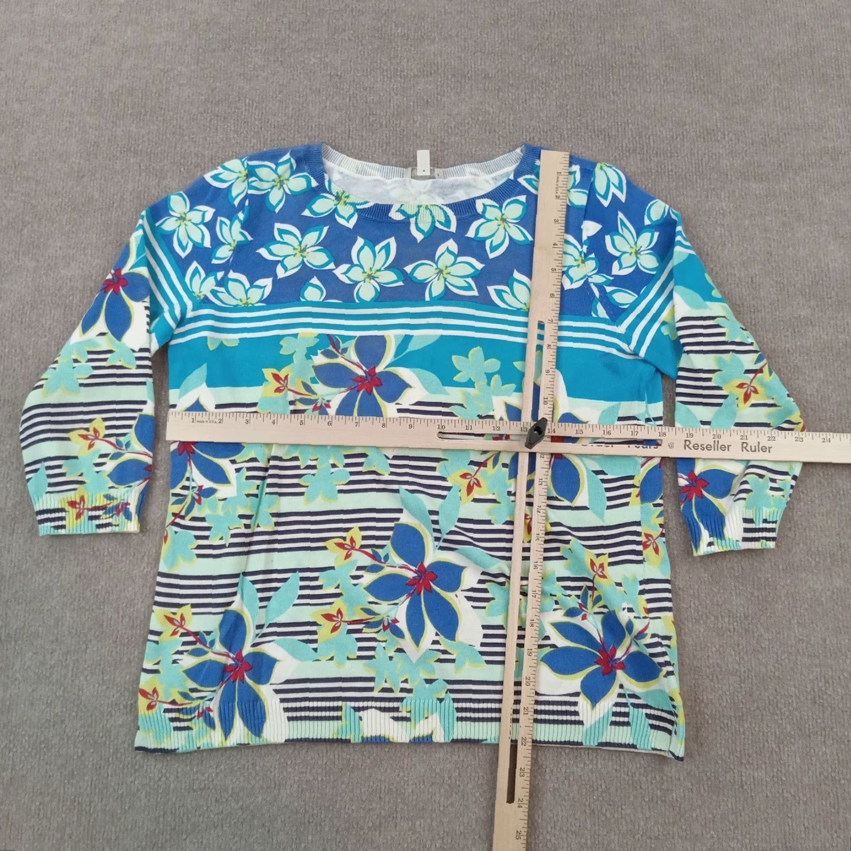 Talbots Talbots Blue Floral Crew Neck Pullover Sweater Womens Small Petite Long Sleeve Cotton Size S / US 4 / IT 40 - 2 Thumbnail