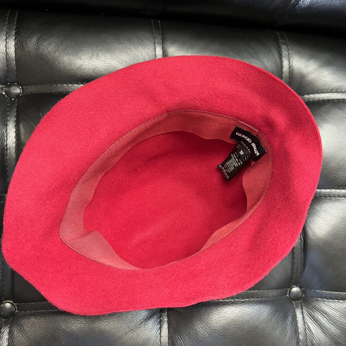 Giorgio Armani Giorgio Armani Cloche Hat Women 57 Red Rabbit Hair Italy Size ONE SIZE - 13 Thumbnail