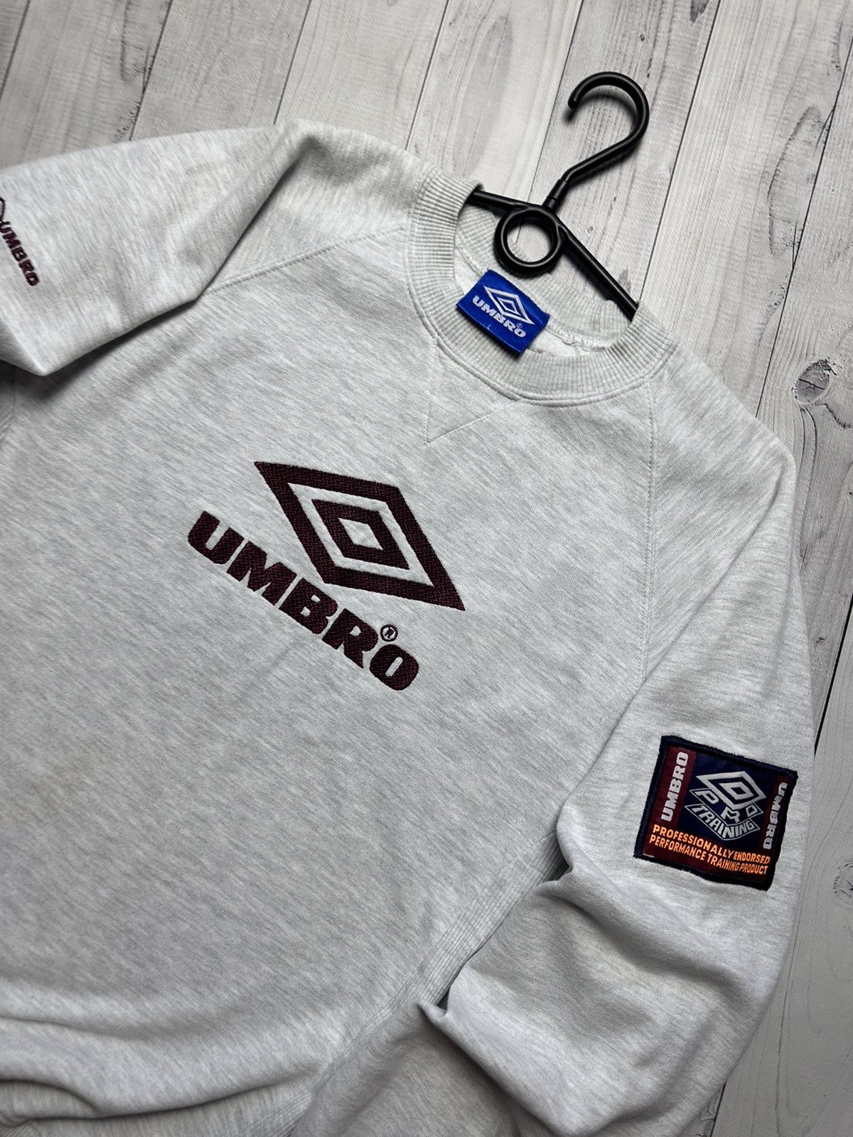 Umbro × Vintage Vintage Umbro pro training sweatshirt big logo rare size L Size US L / EU 52-54 / 3 - 4 Thumbnail