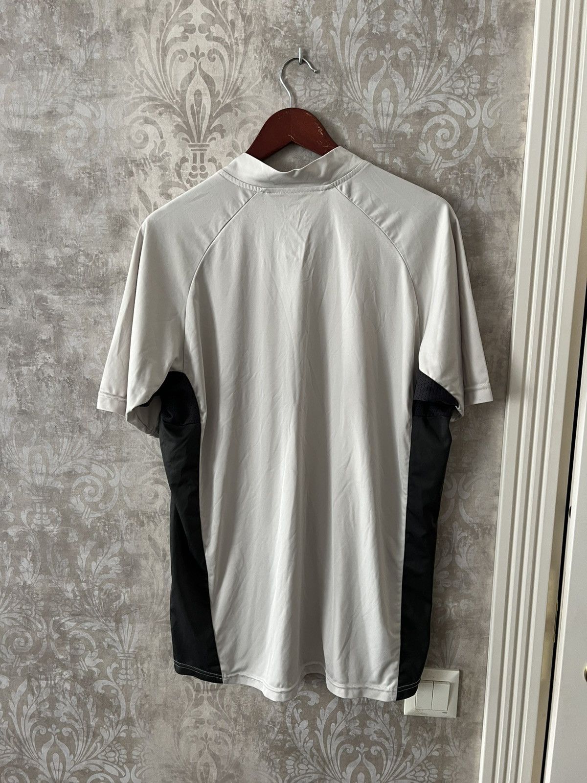 Nike ACG Nike ACG Techwear Outdoor Training Top Tee Size US L / EU 52-54 / 3 - 9 Thumbnail