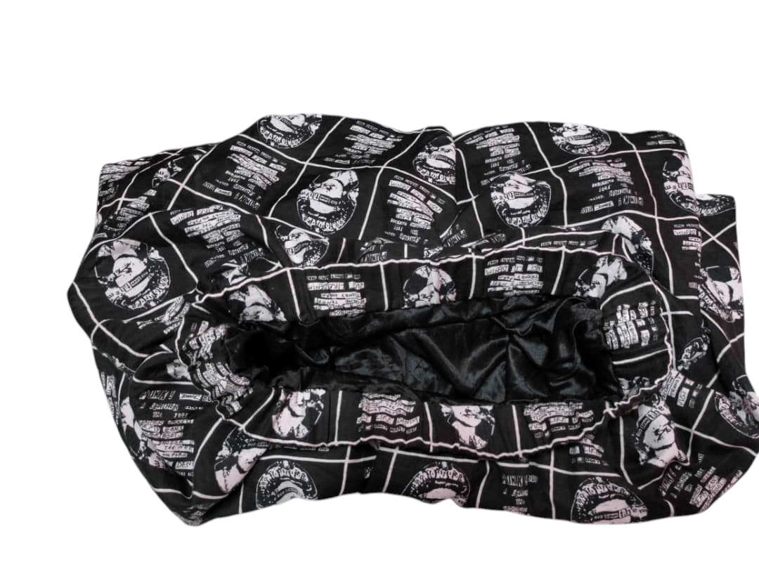 Japanese Brand Rare💥 Juetie Full Print Queen Elizabeth ll Mini Skirt Size 30" / US 8 / IT 44 - 6 Thumbnail