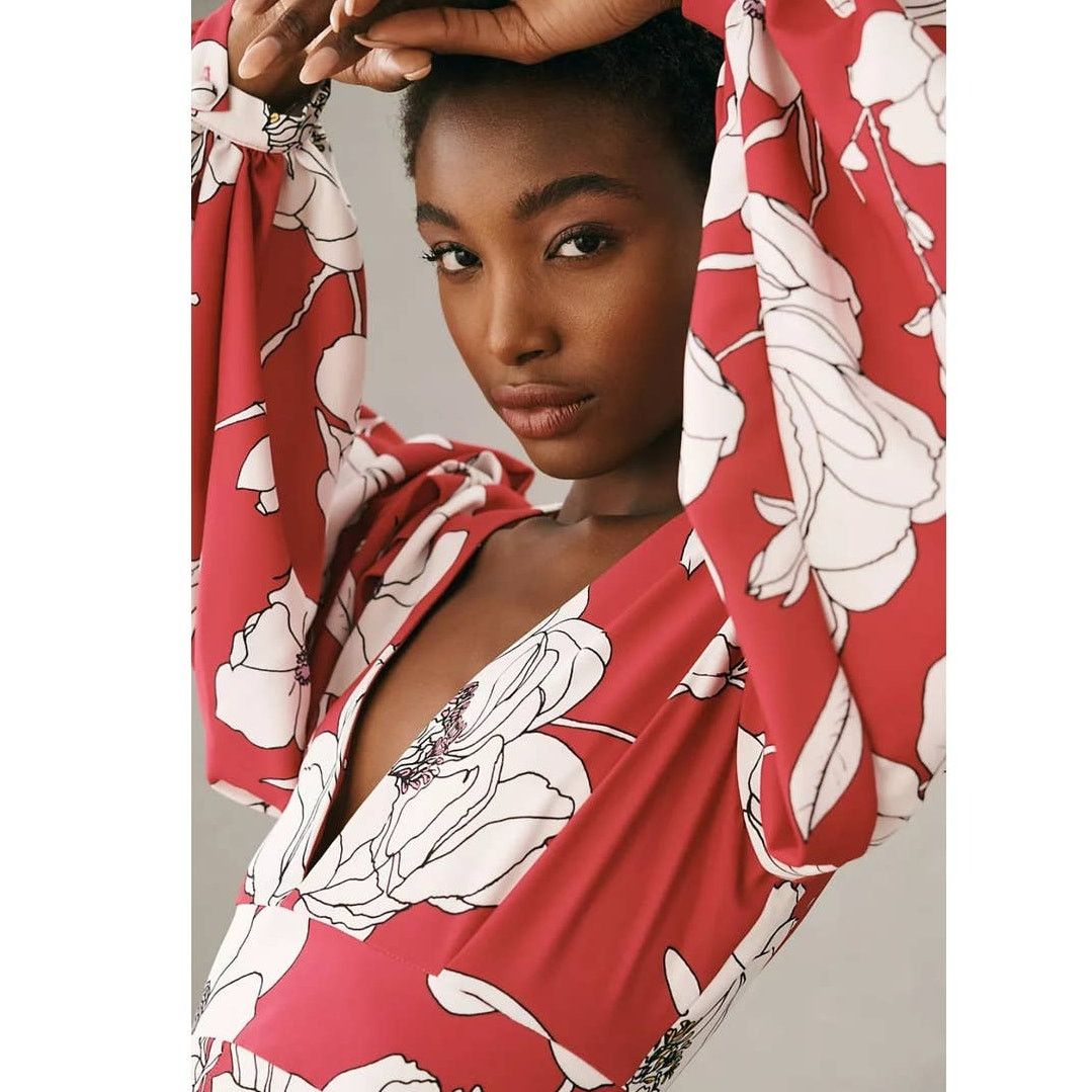 Anthropologie New Anthropologie x NMZ Deep-V Floral Romper $228 SMALL Size 28" / US 6 / IT 42 - 3 Thumbnail