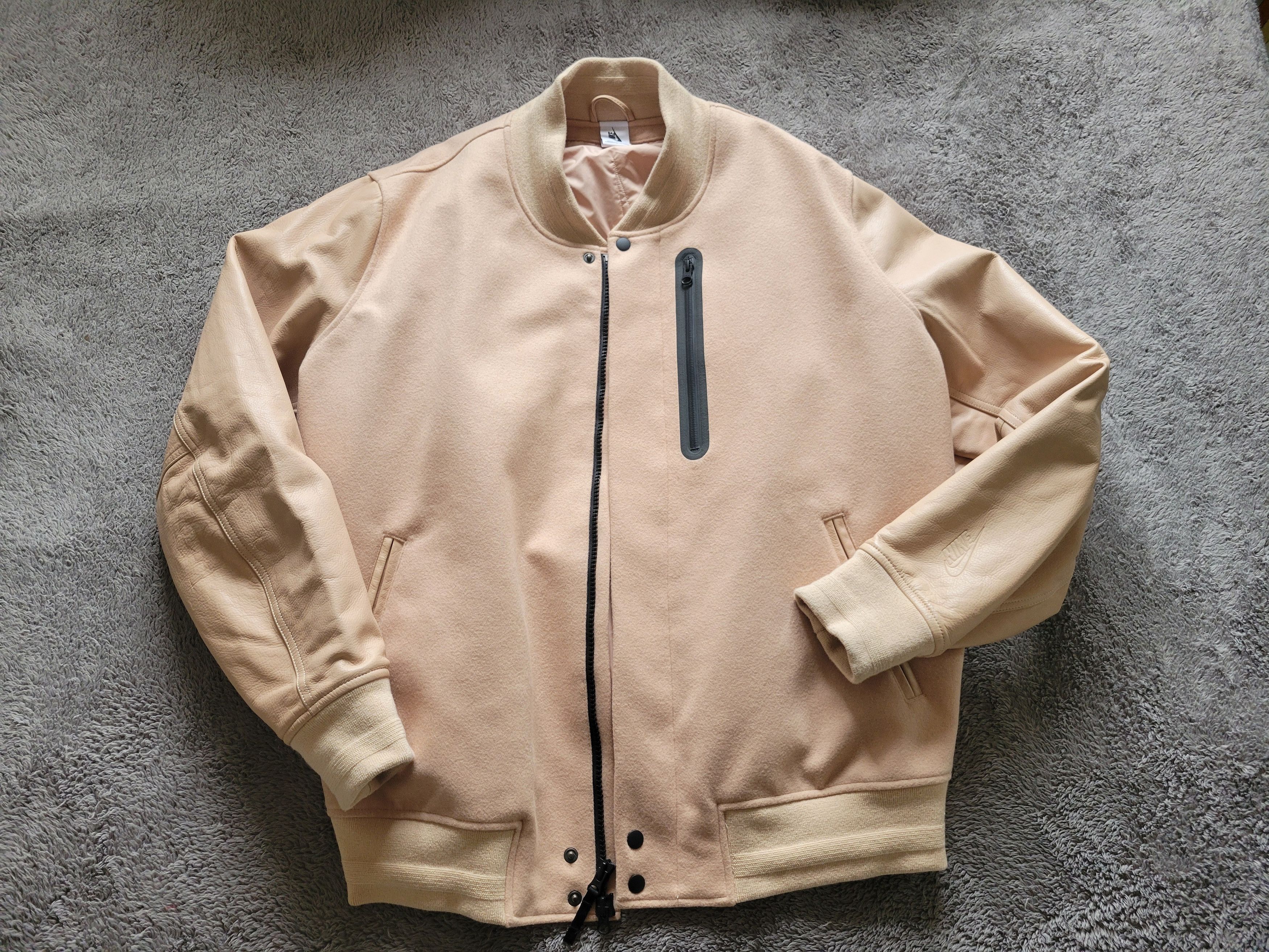 Image of Nikelab Essentials Destroyer Jacket Leather Bio Beige, Men's (Size XL)