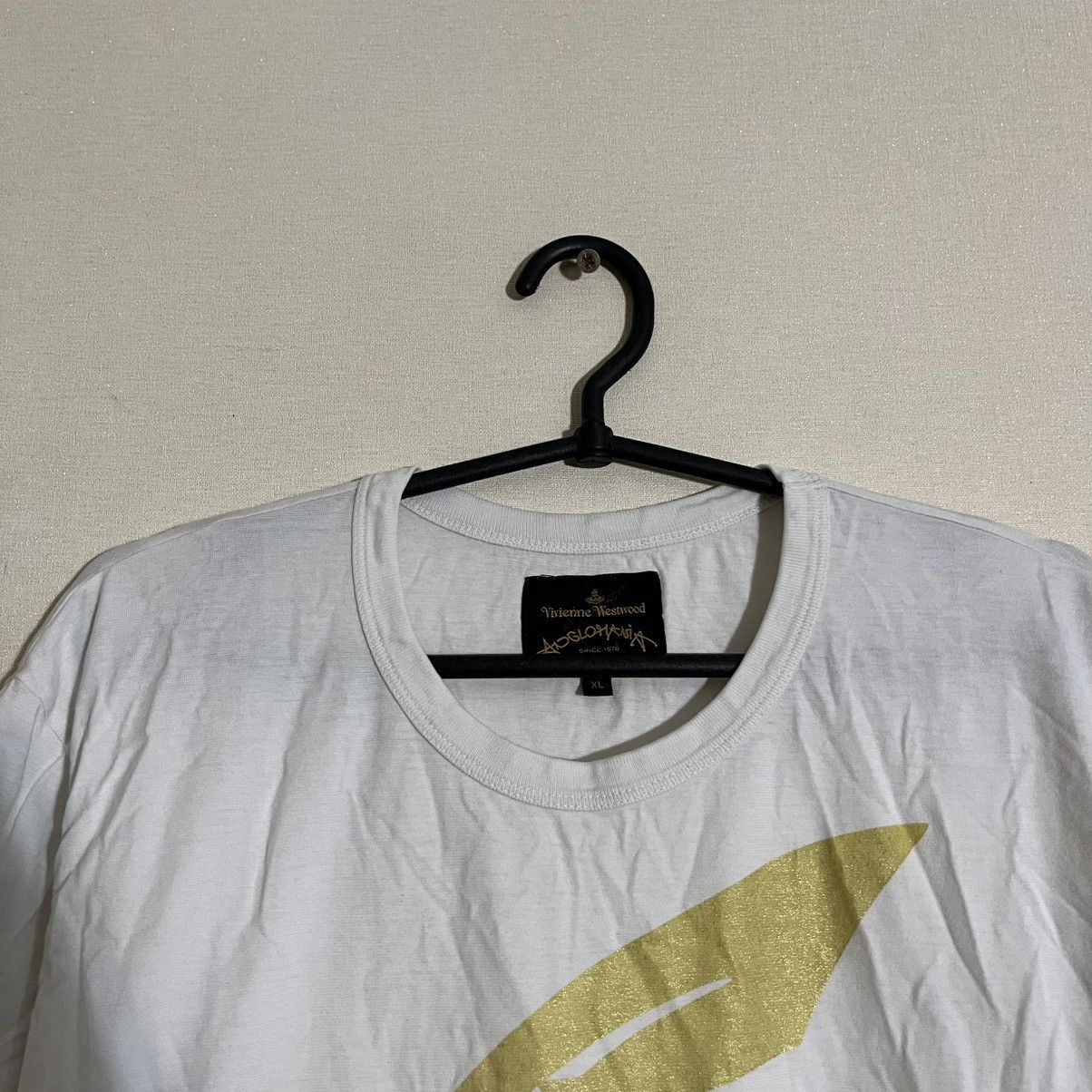 Vivienne Westwood Vivienne Westwood big logo y2k white t-shirt Size US XL / EU 56 / 4 - 4 Thumbnail