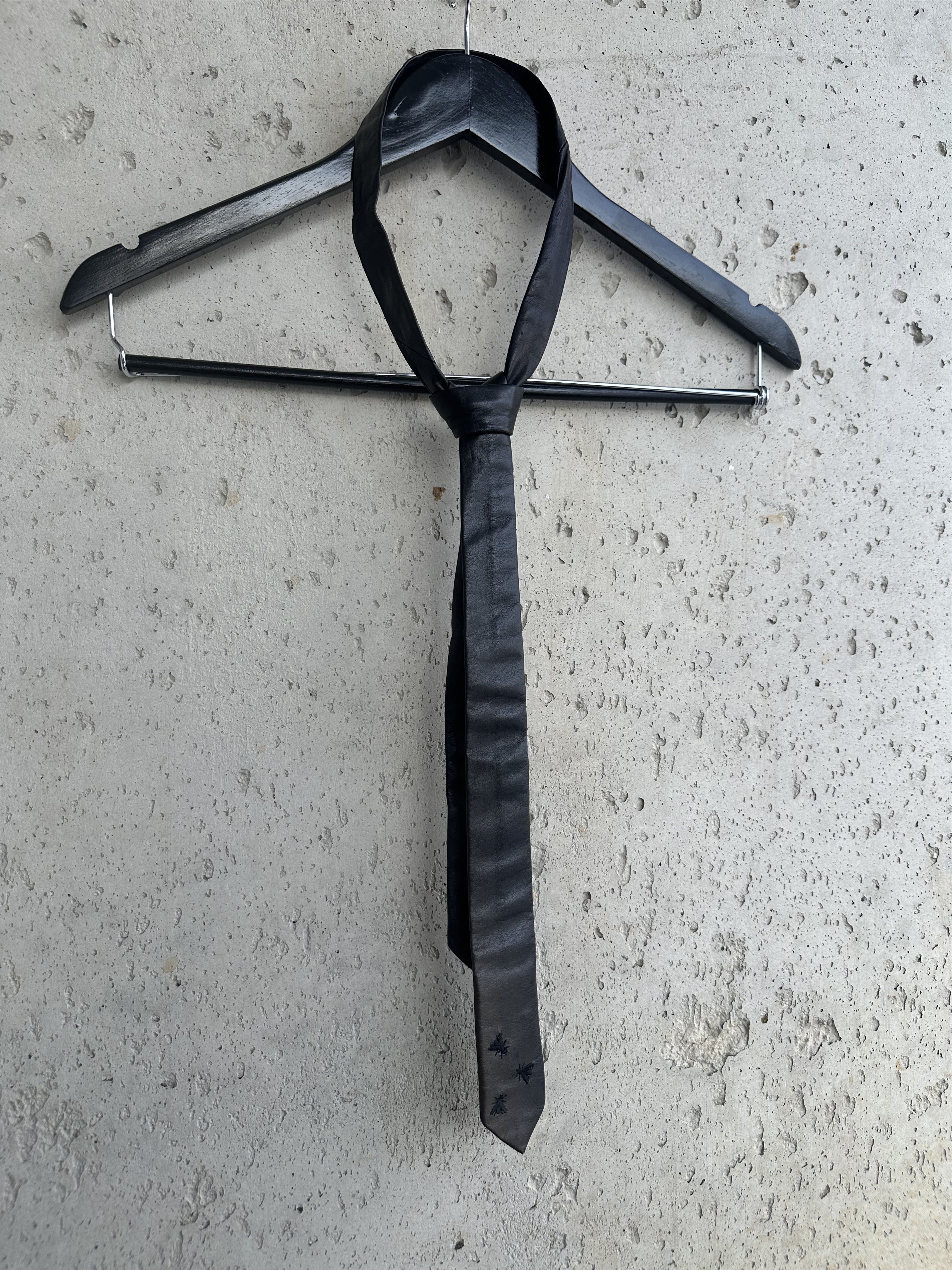 Undercover AW06 'Guru Guru' Insect Bug Leather Tie Size ONE SIZE - 1 Thumbnail
