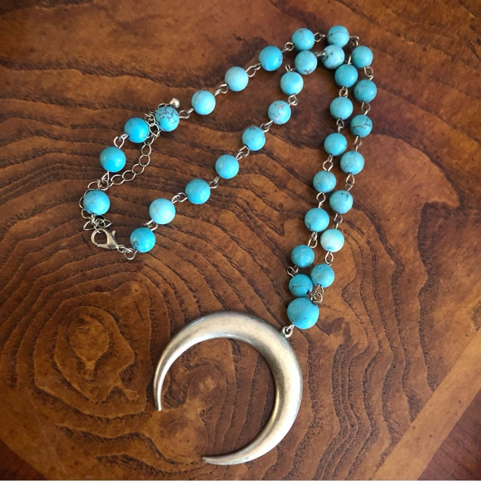 Jewelry Genuine howlite stone beaded chain moon pendant necklace Size ONE SIZE - 10 Thumbnail