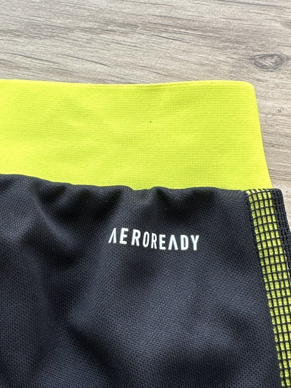 Adidas Leeds United 2021 Player Issue Adidas AeroReady Pants Size M Size US 32 / EU 48 - 4 Thumbnail