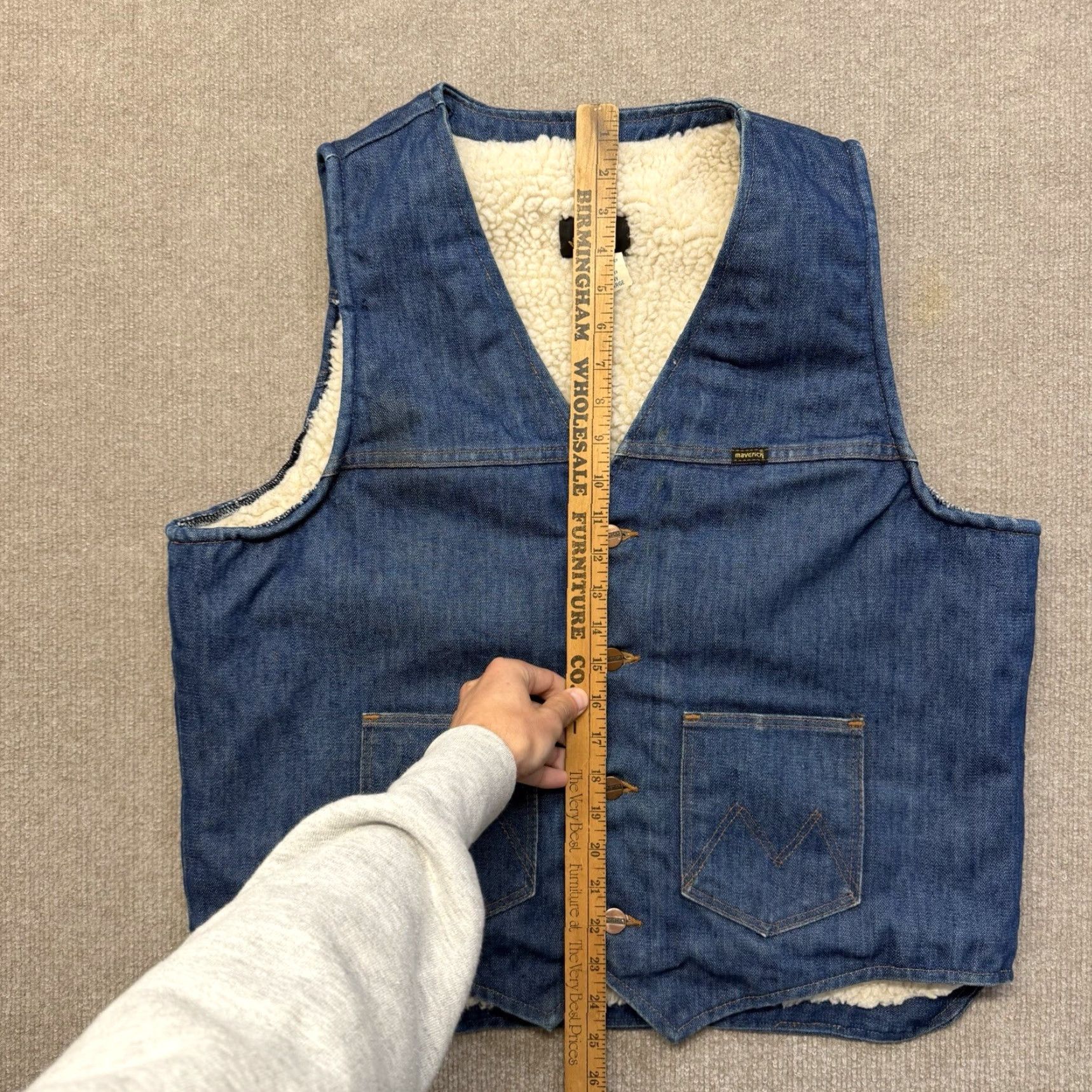 Denime VINTAGE Mavericks Denim Vest Mens XL Blue Quilted Lined Workwear Western 70s Size US XL / EU 56 / 4 - 5 Thumbnail