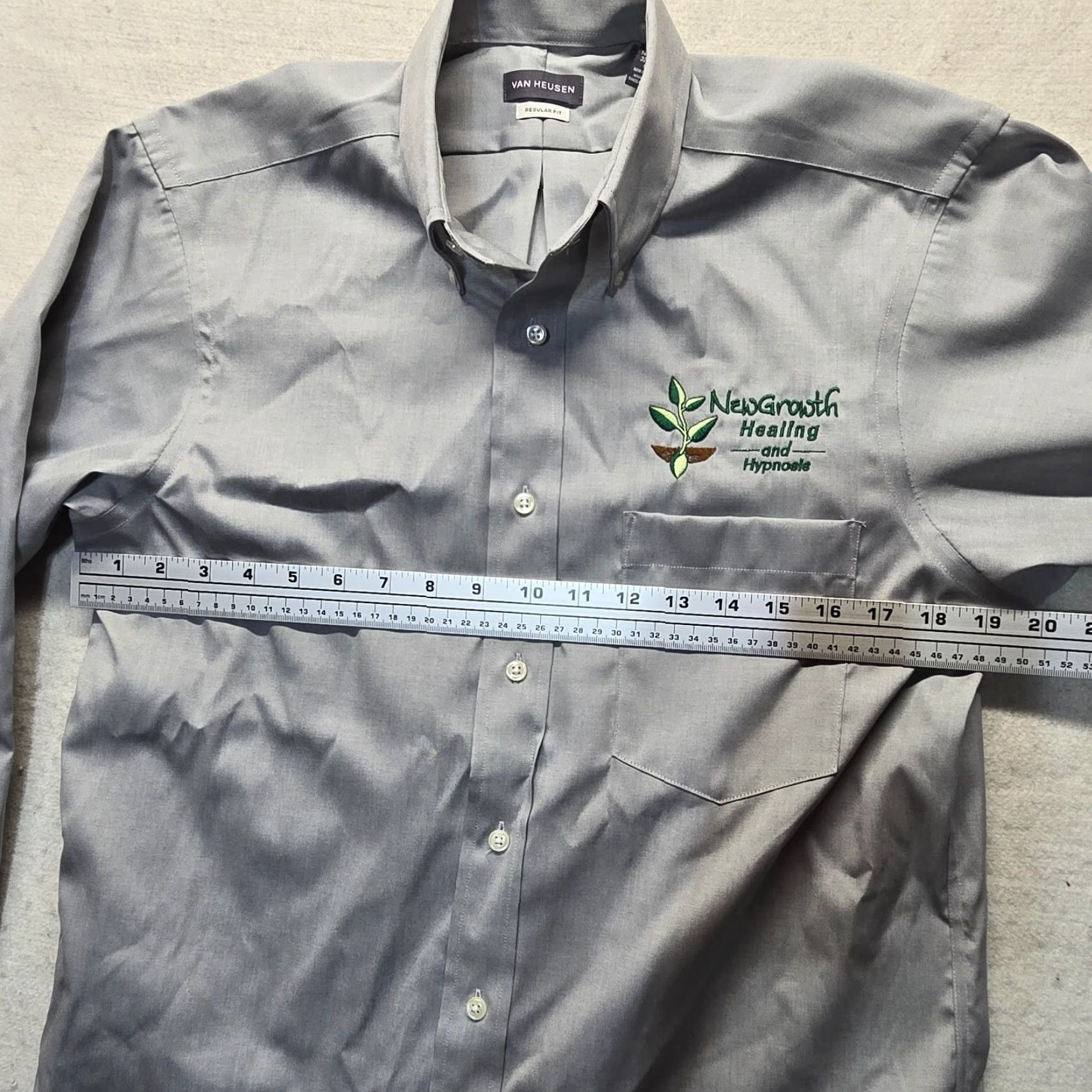 Van Heusen Van Heusen Shirt Dress Shirt Adult Men S Gray 14.5 15 32/33 Button Up Long Sleeve Solid Regular Size US S / EU 44-46 / 1 - 4 Thumbnail