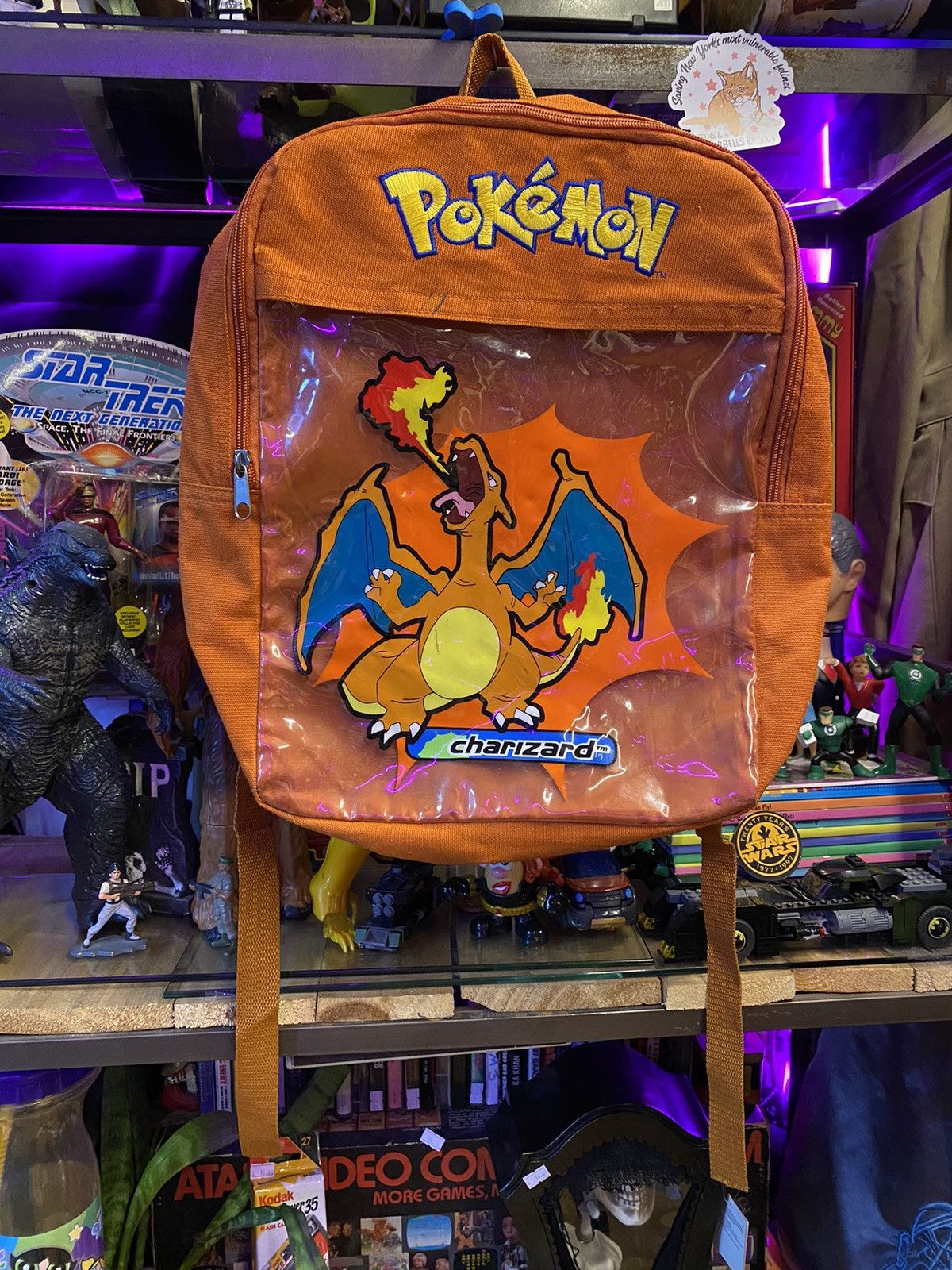 Nintendo × Pokemon × Vintage Charizard Pokemon Vintage Pyramid Licensed ...