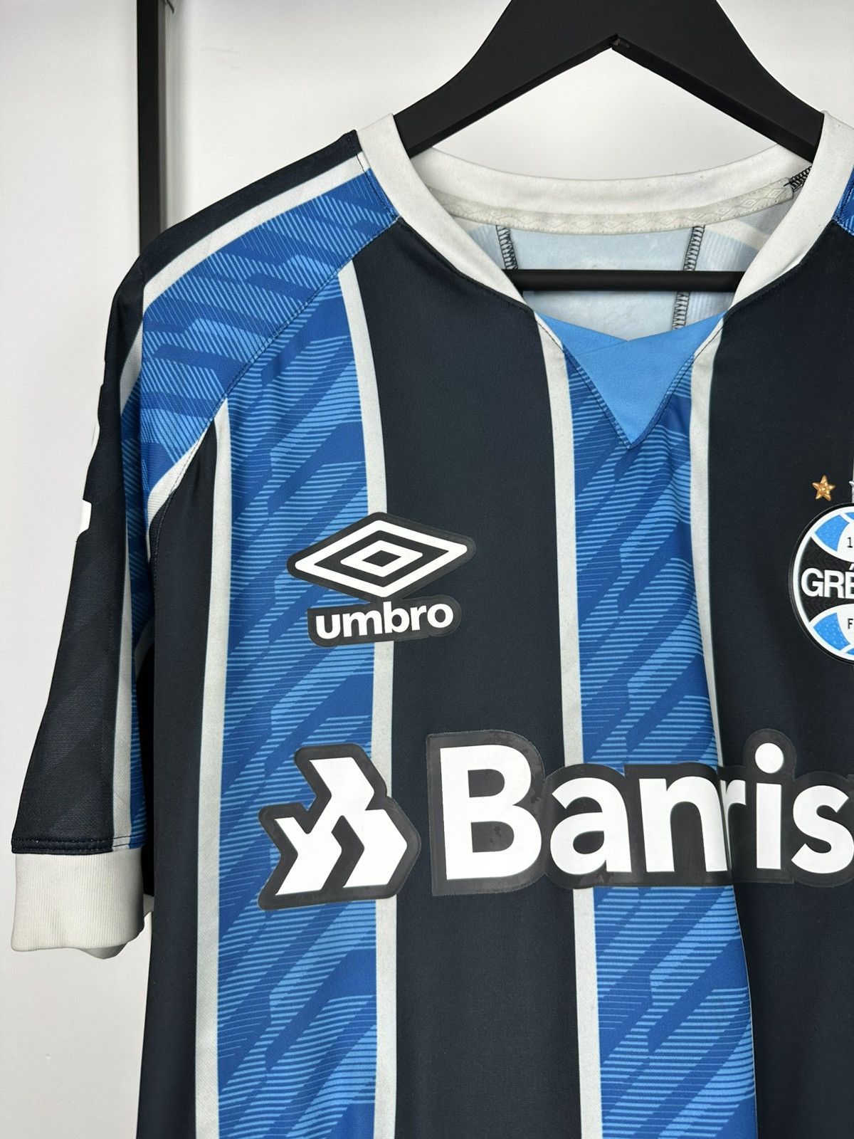 Umbro Gremio 2020-21 Umbro Home Football Jersey Shirt Soccer Men’s Size US XL / EU 56 / 4 - 5 Thumbnail