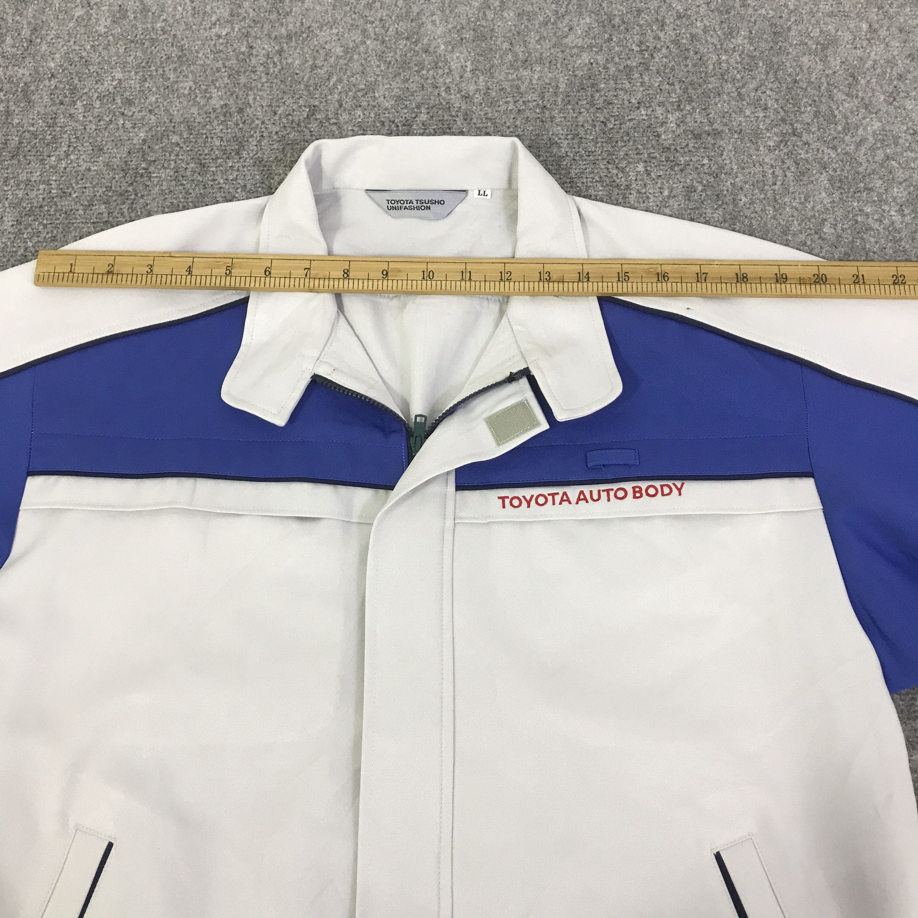 Japanese Brand Toyota Auto Body racing Japan jacket K97B19 Size US L / EU 52-54 / 3 - 5 Thumbnail