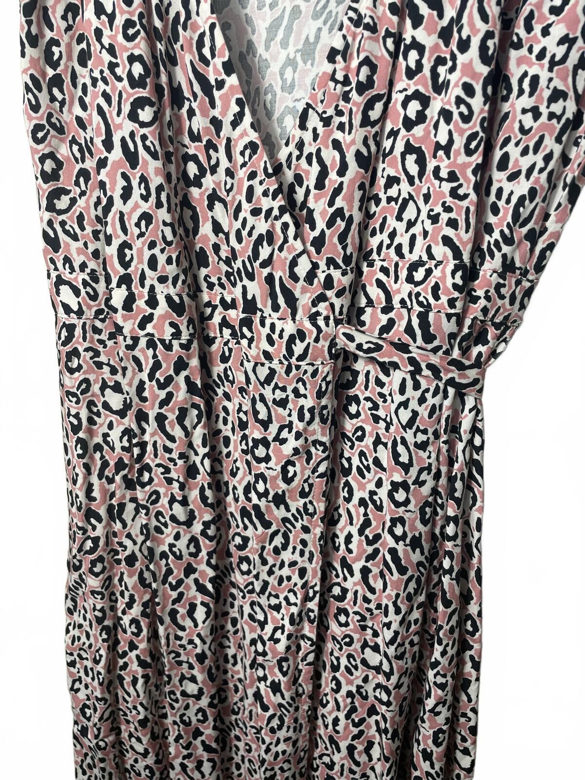 J.Crew J.Crew Women's Small Pink Leopard Print Wrap Dress Maxi EUC Size S / US 4 / IT 40 - 4 Thumbnail