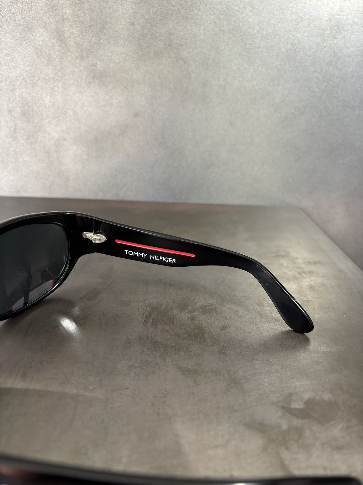 Tommy Hilfiger 1990s Vintage Tommy Hilfiger Sunglasses Sport 1997 1998 Y2K Size ONE SIZE - 11 Thumbnail