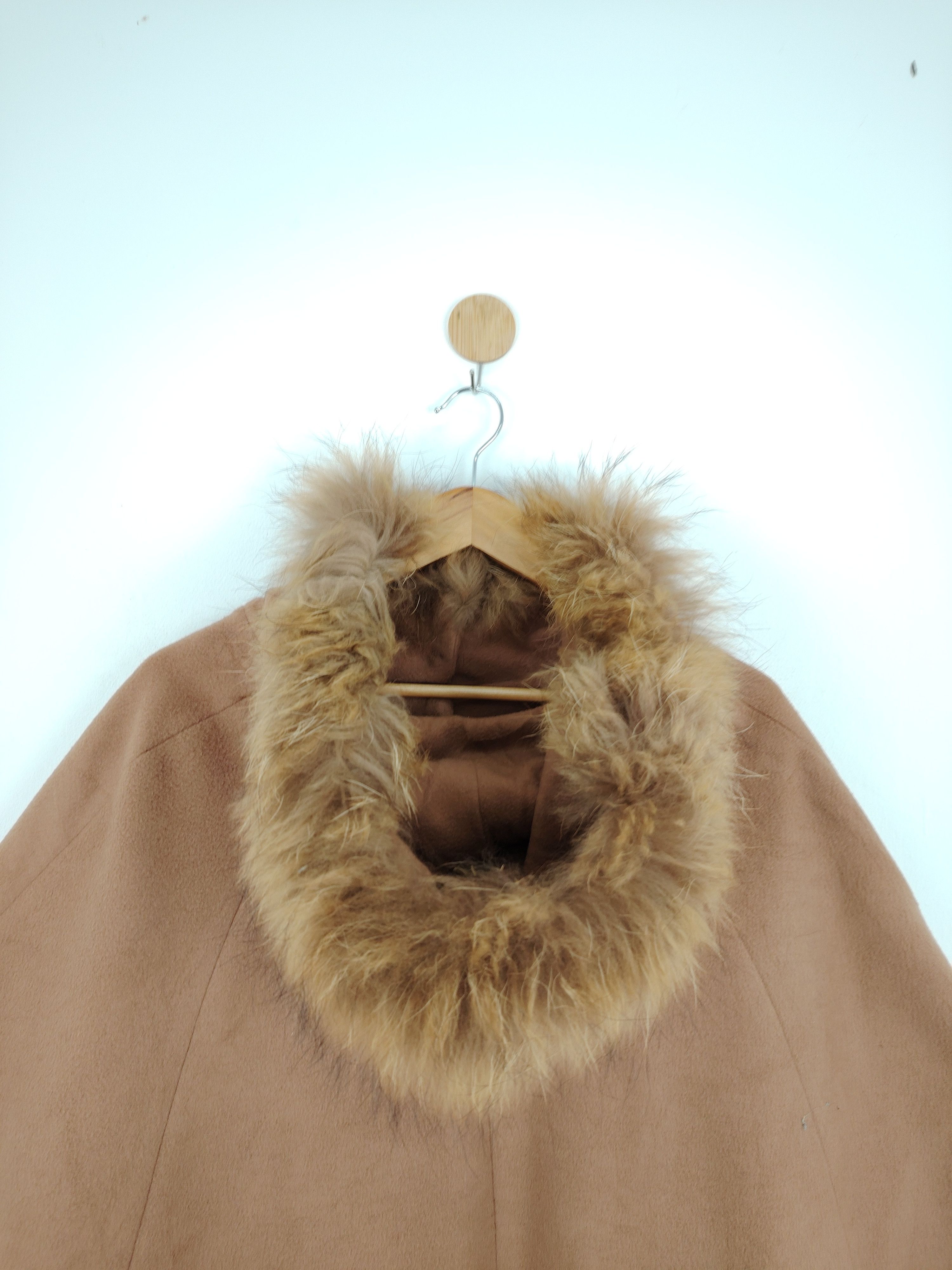 If Six Was Nine RARE! Vintage Japanese Brand Sherpa Cloaks Capes MJ0046 Size US M / EU 48-50 / 2 - 4 Thumbnail