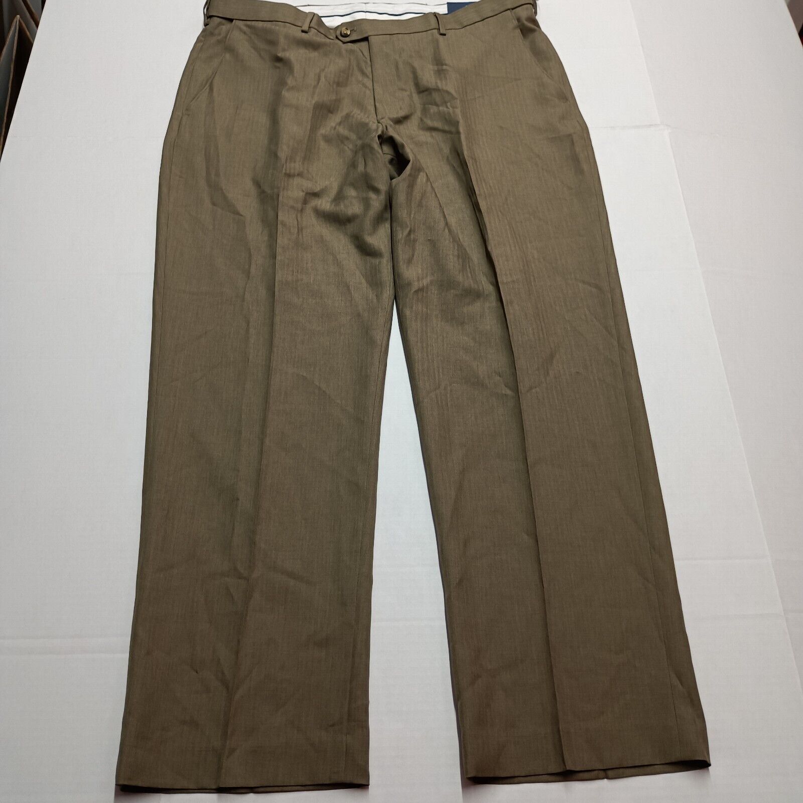 Croft & Barrow Croft & Barrow Dress Pants Men's 40x32 Tan Classic Fit Size US 40 / EU 56 - 3 Thumbnail