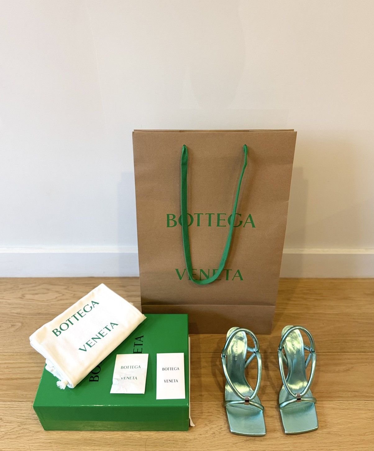 Bottega Veneta Brand new Bottega Veneta's sandals size 37 Size US 7 / IT 37 - 2 Thumbnail