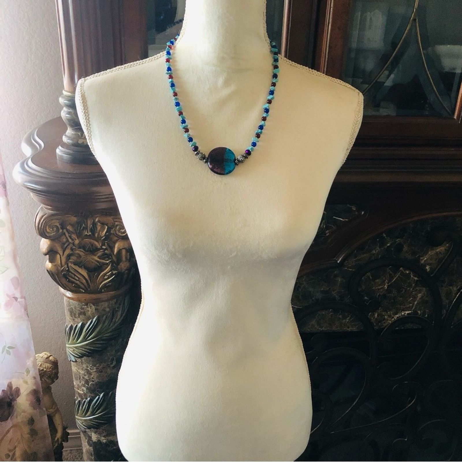 Handmade Handcrafted crackle glass howlite lazurite garnet necklac Size ONE SIZE - 5 Thumbnail